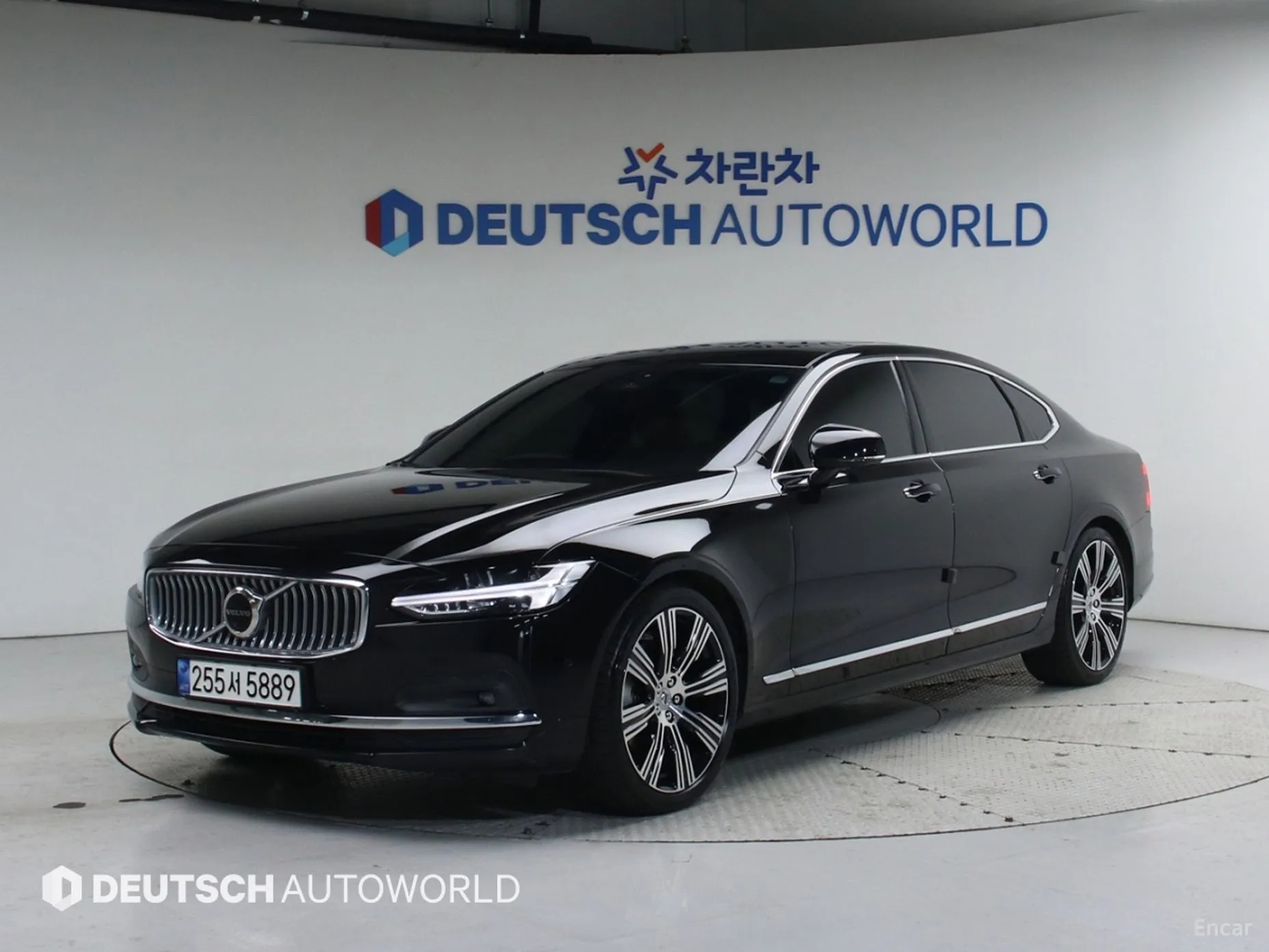 S90