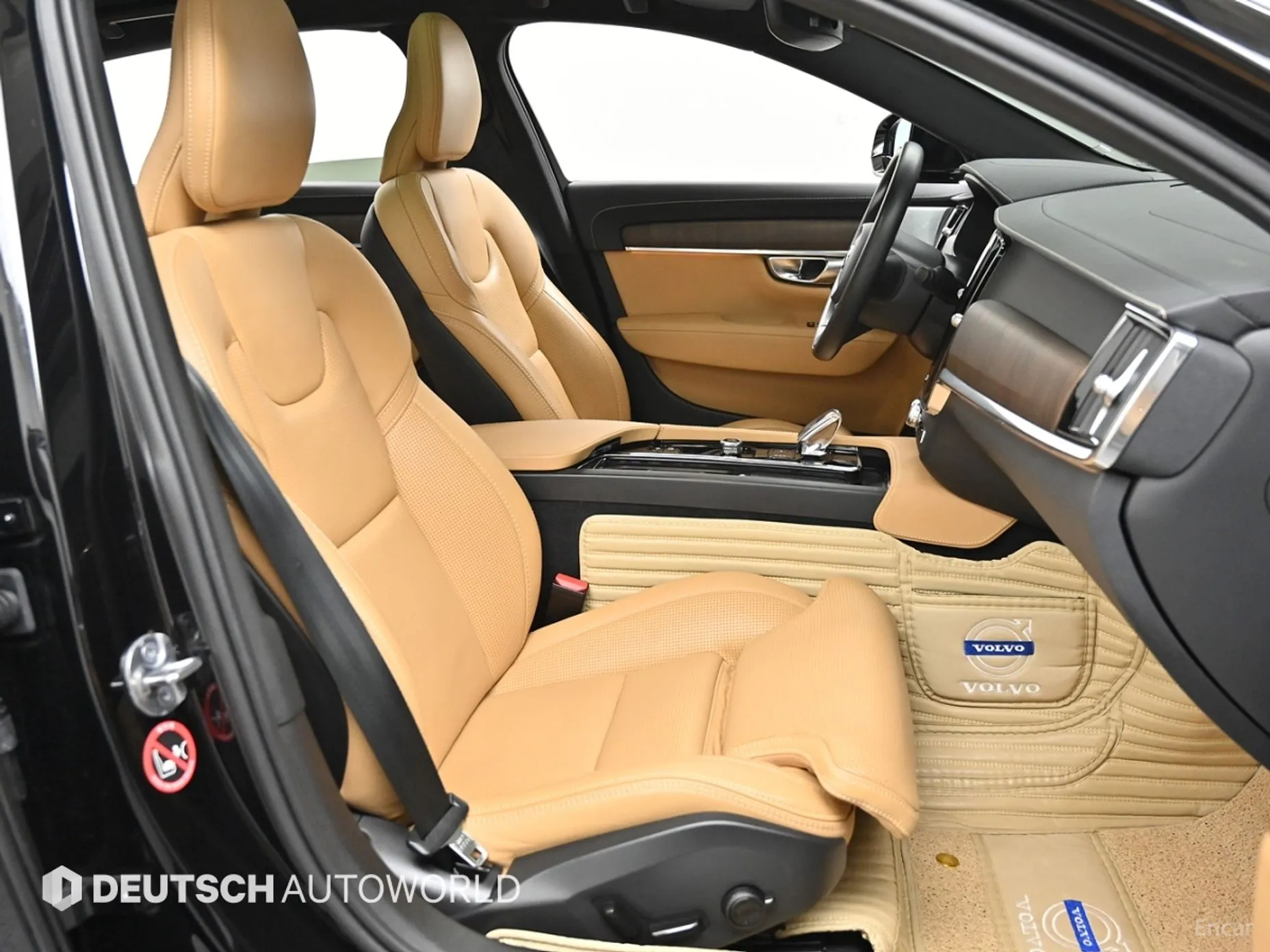 Volvo S90 превью 10