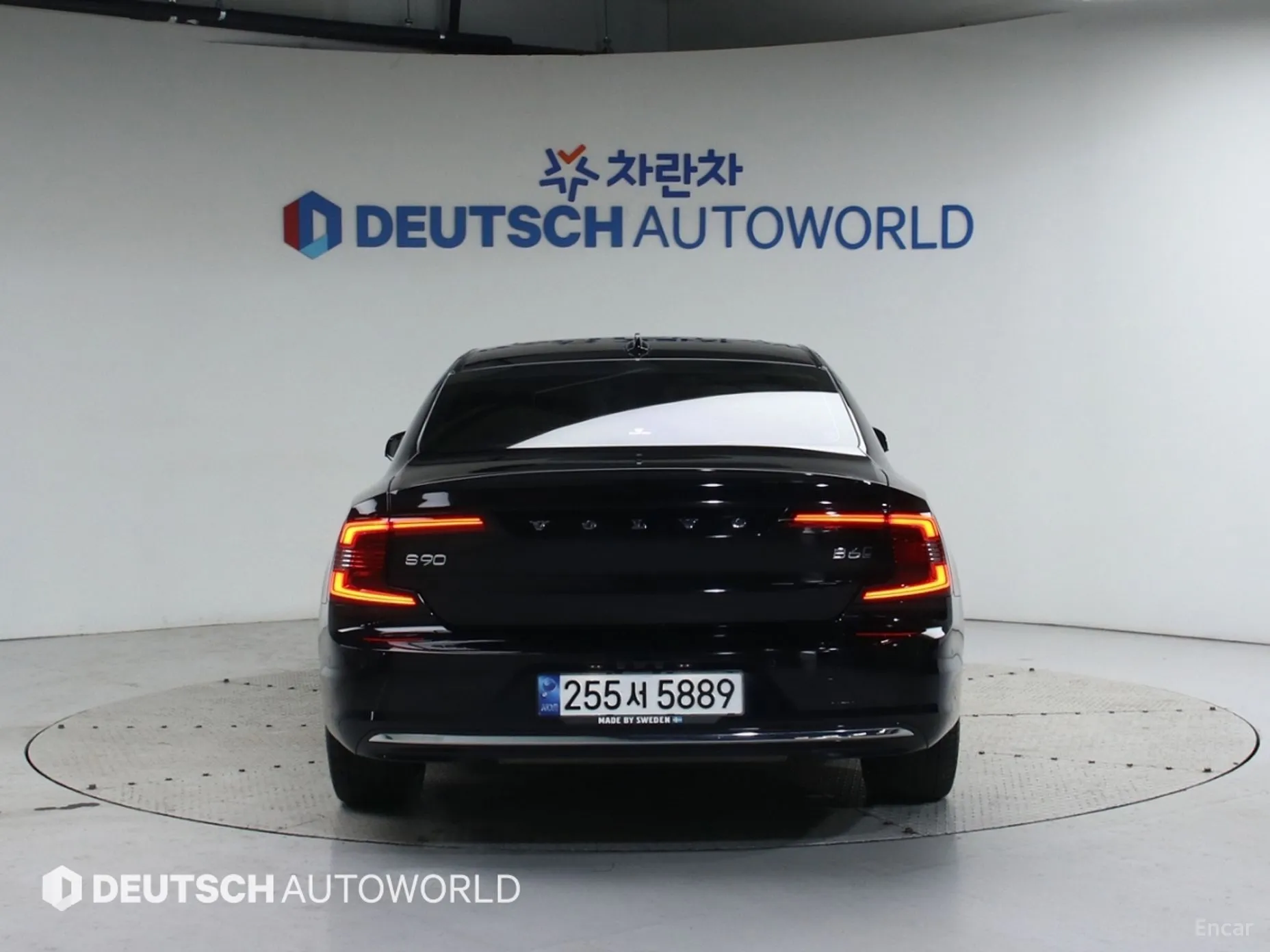 Volvo S90 превью 4
