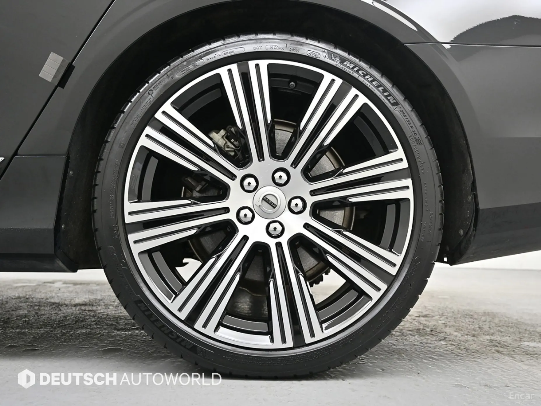 Volvo S90 превью 5