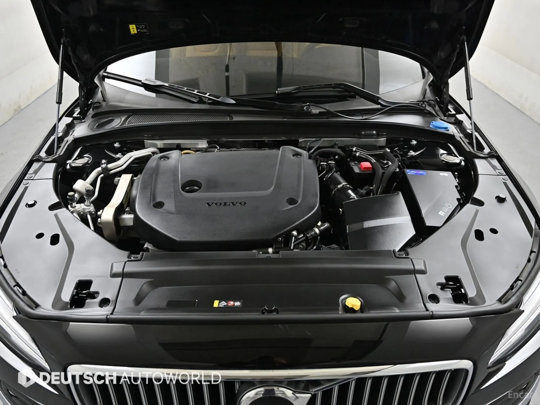 Volvo S90 превью 6