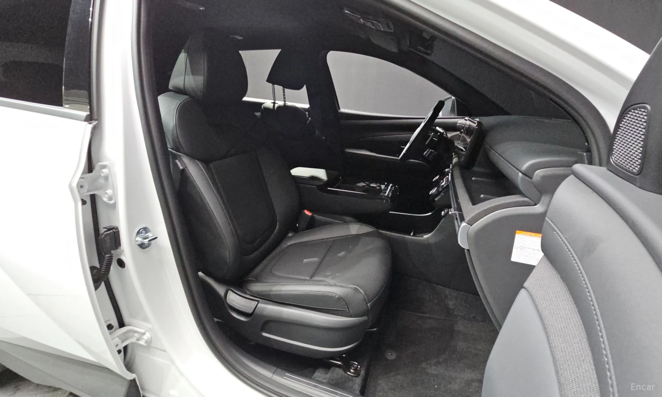 Hyundai Tucson Hybrid (NX4) превью 11