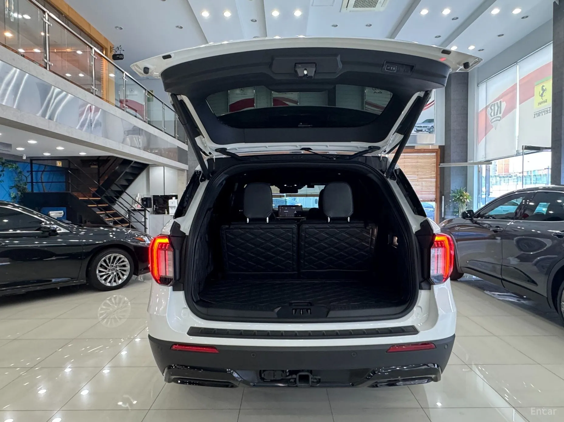 Ford Explorer 6th Generation превью 20
