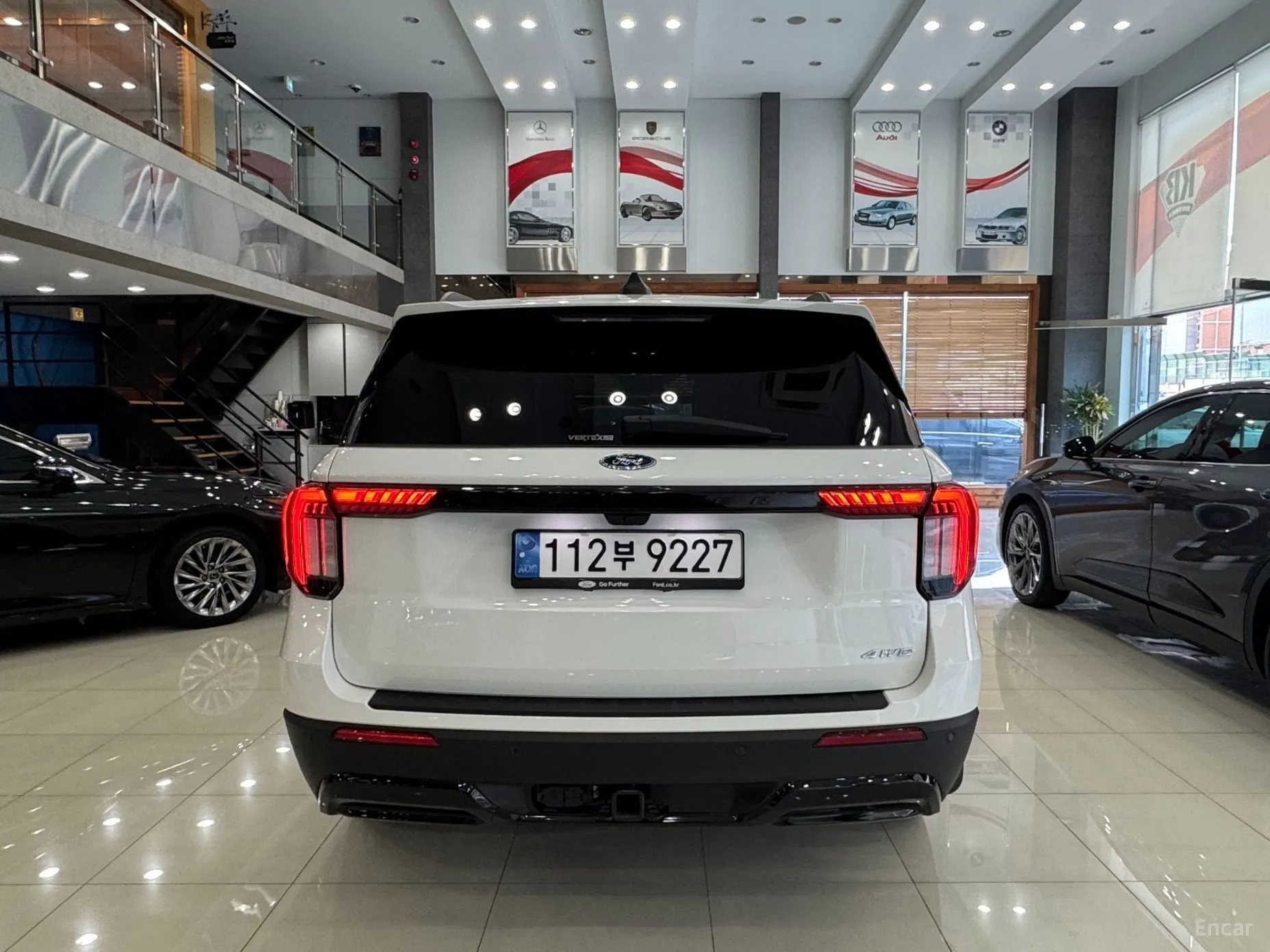 Ford Explorer 6th Generation превью 4