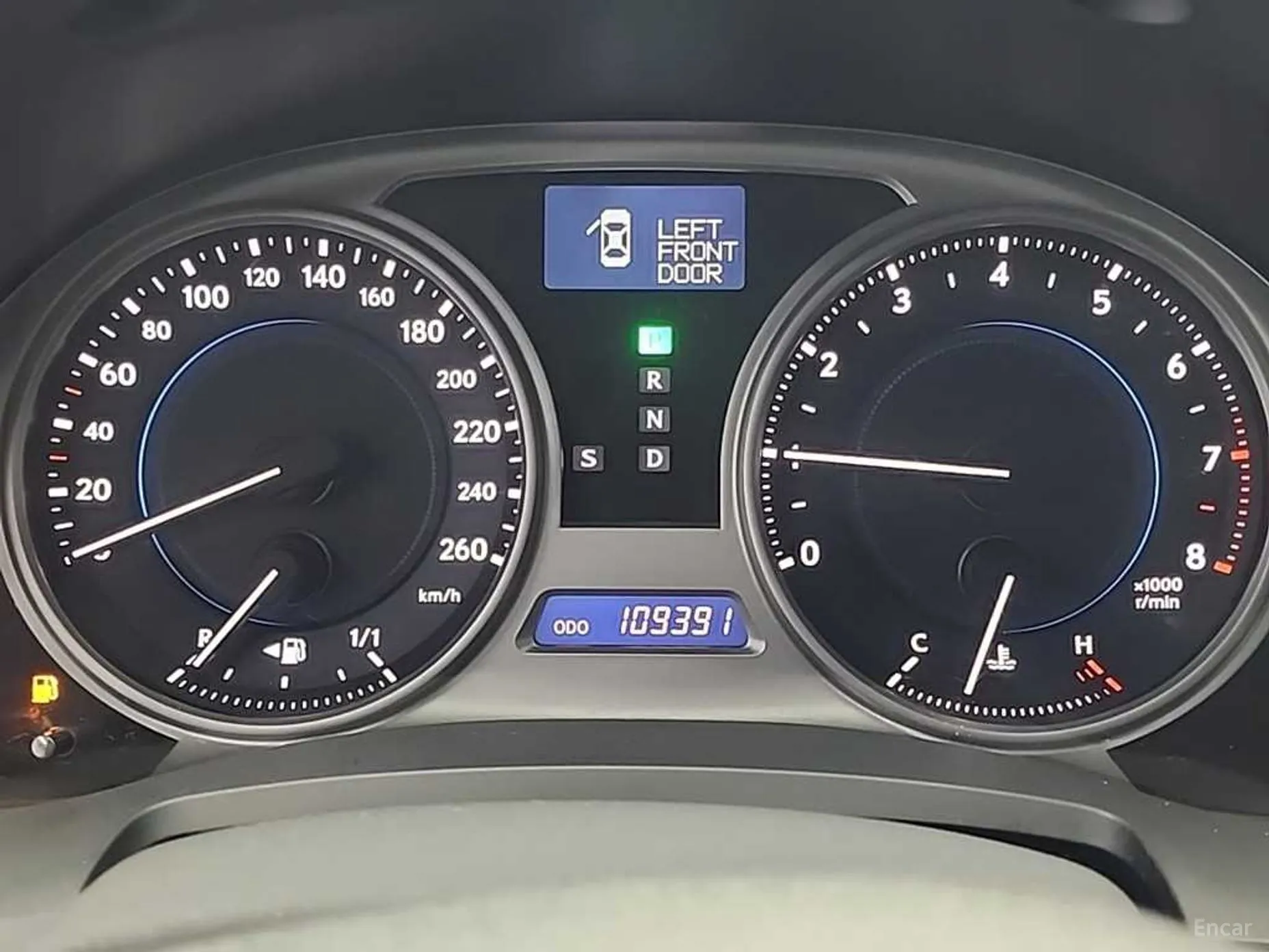 Lexus IS250 превью 6