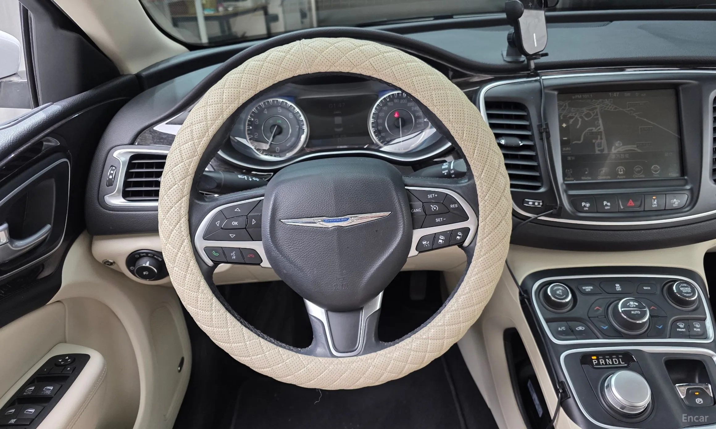 Chrysler 200 Second generation превью 13