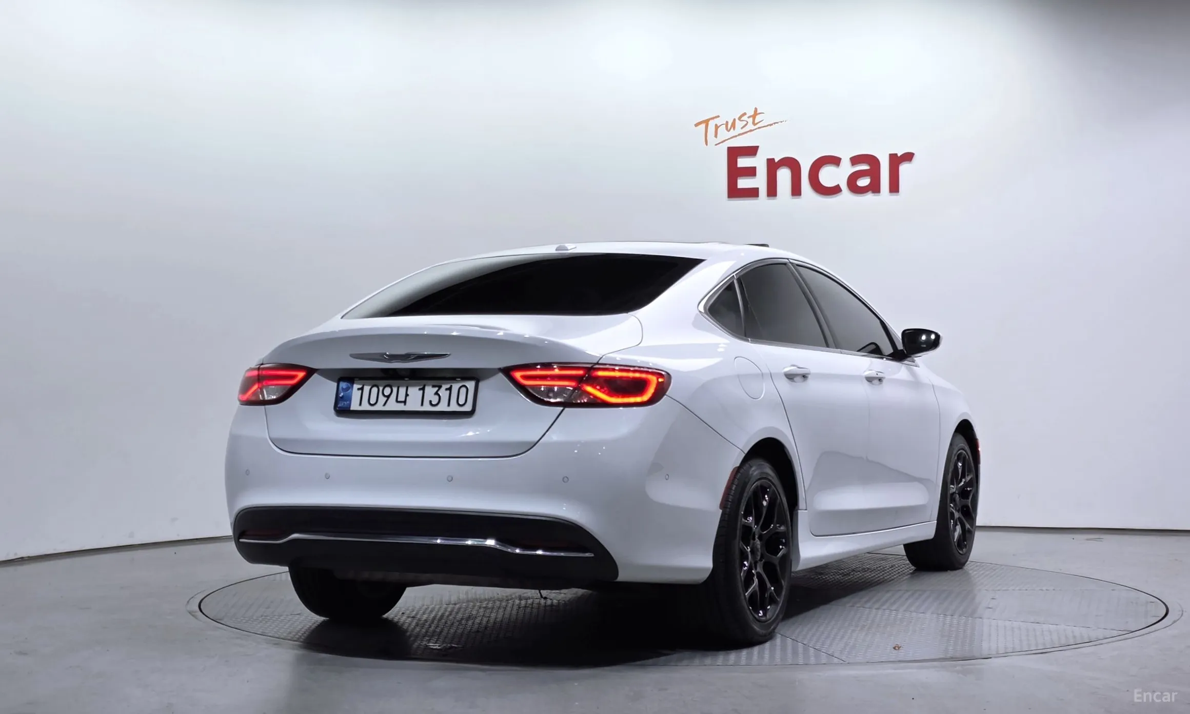 Chrysler 200 Second generation