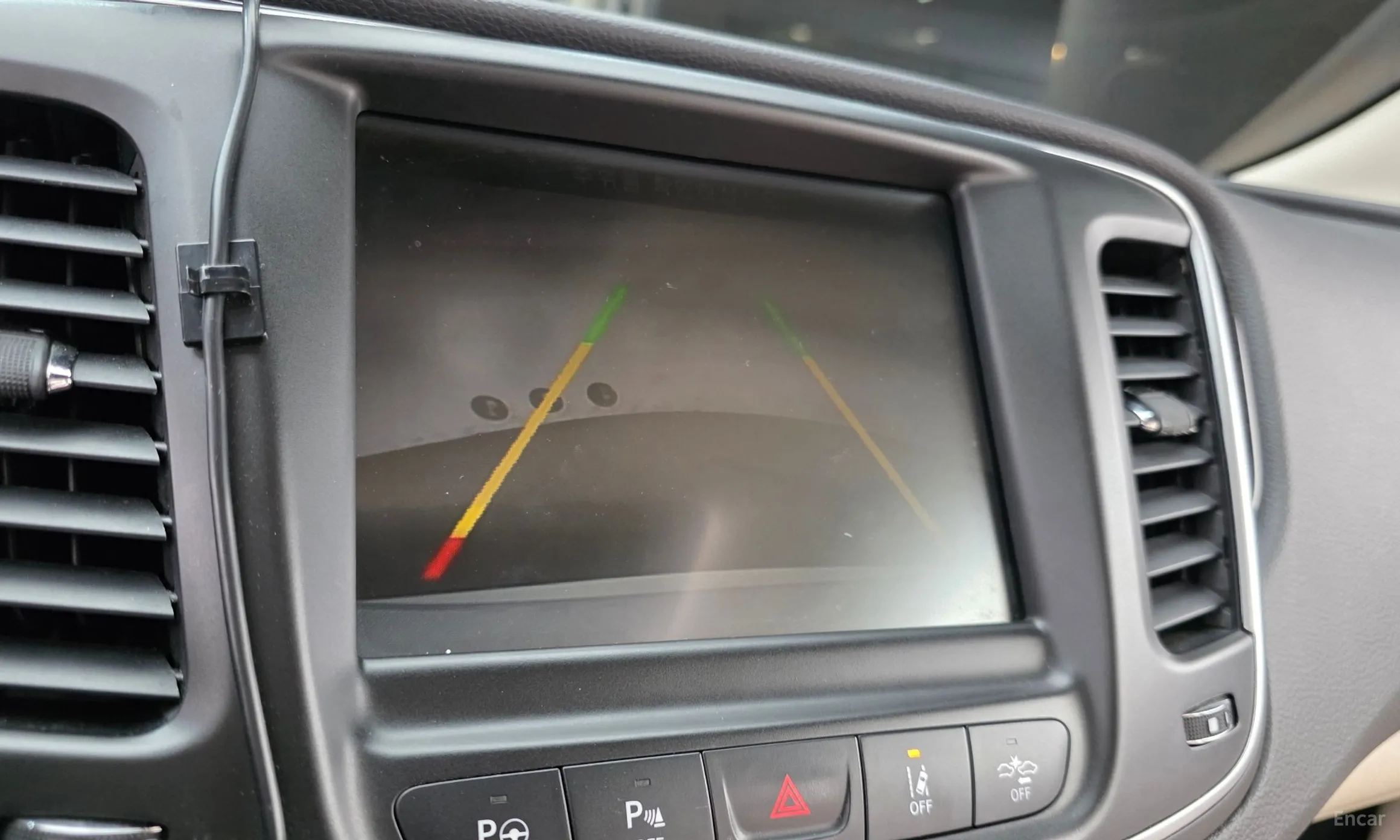 Chrysler 200 Second generation превью 16