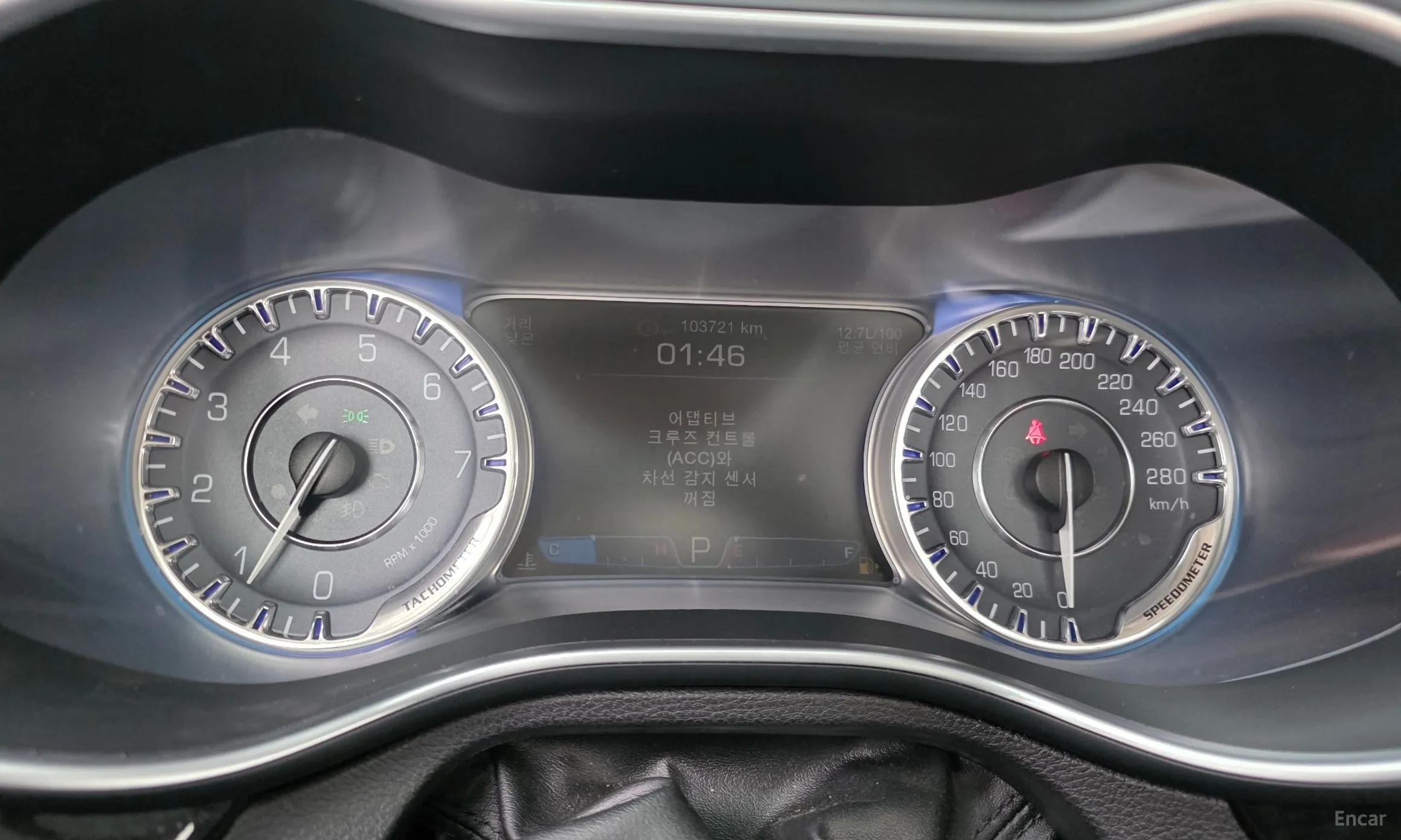 Chrysler 200 Second generation превью 8