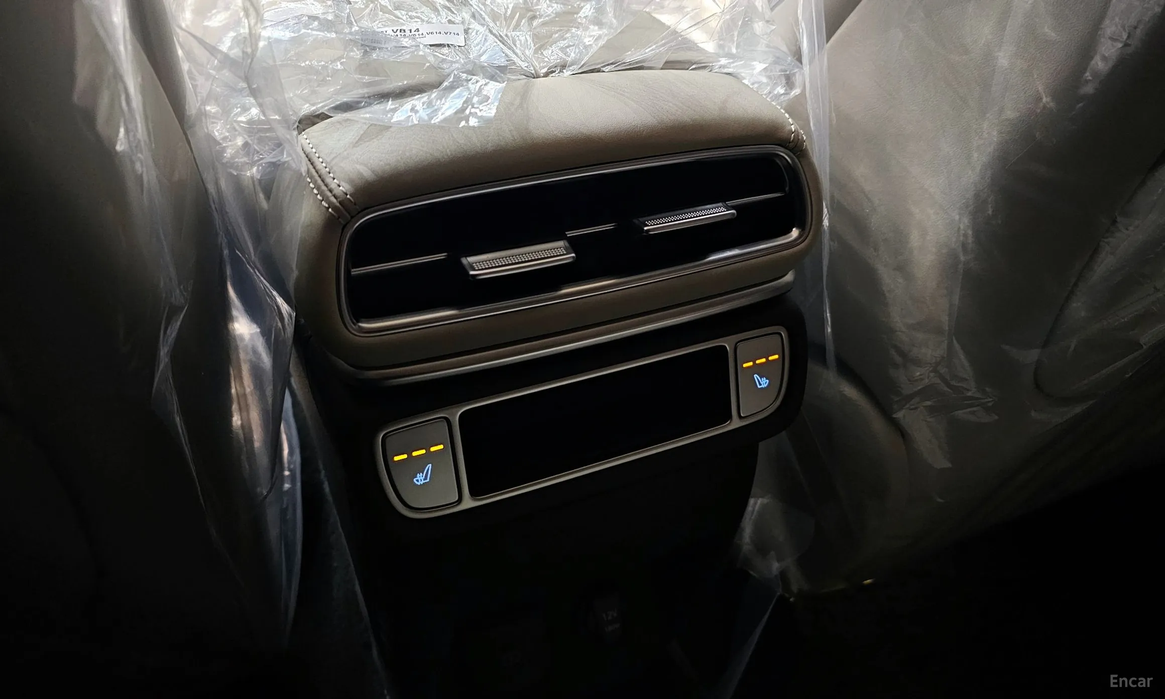 Genesis GV80 превью 18