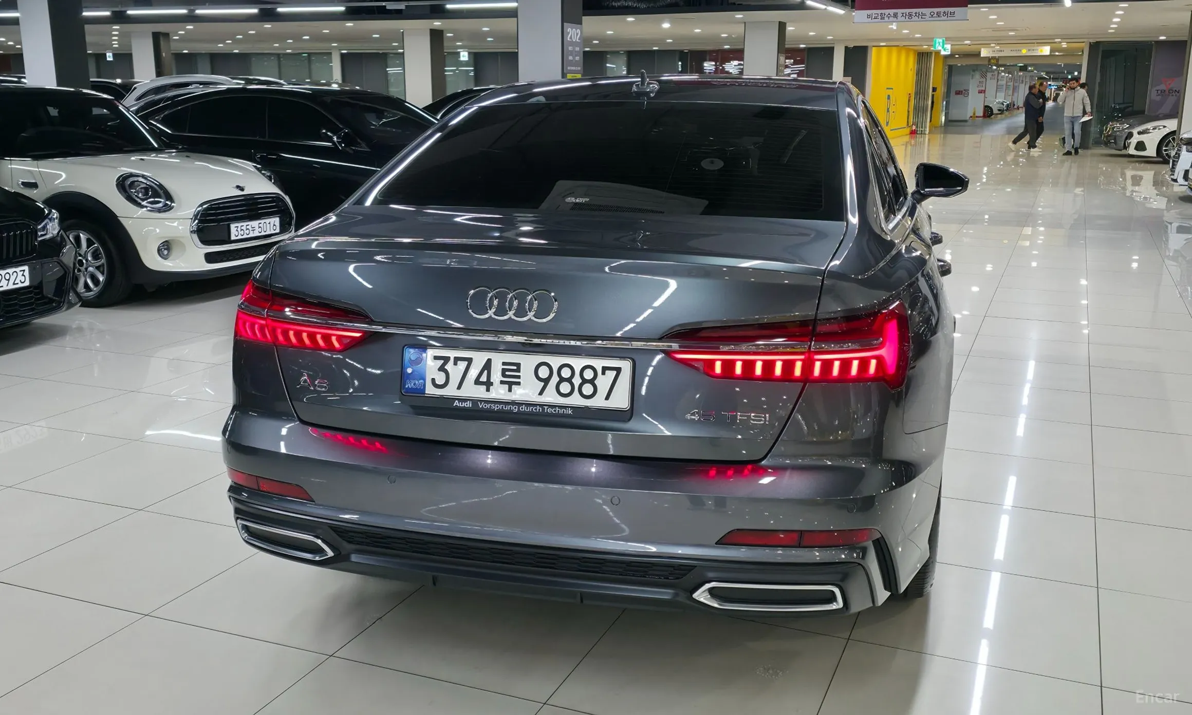 Audi A6 (C8) превью 4