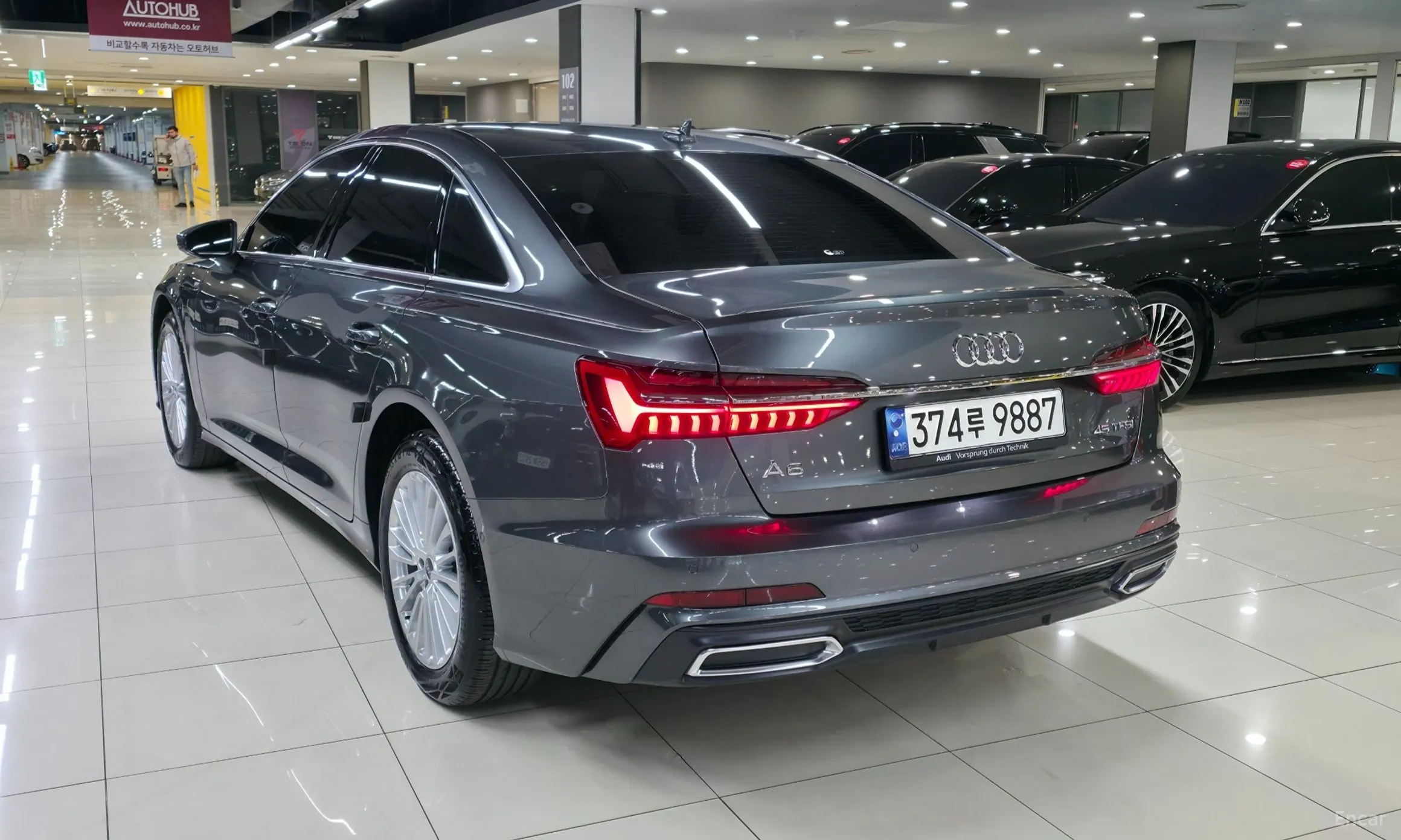 Audi A6 (C8) превью 5