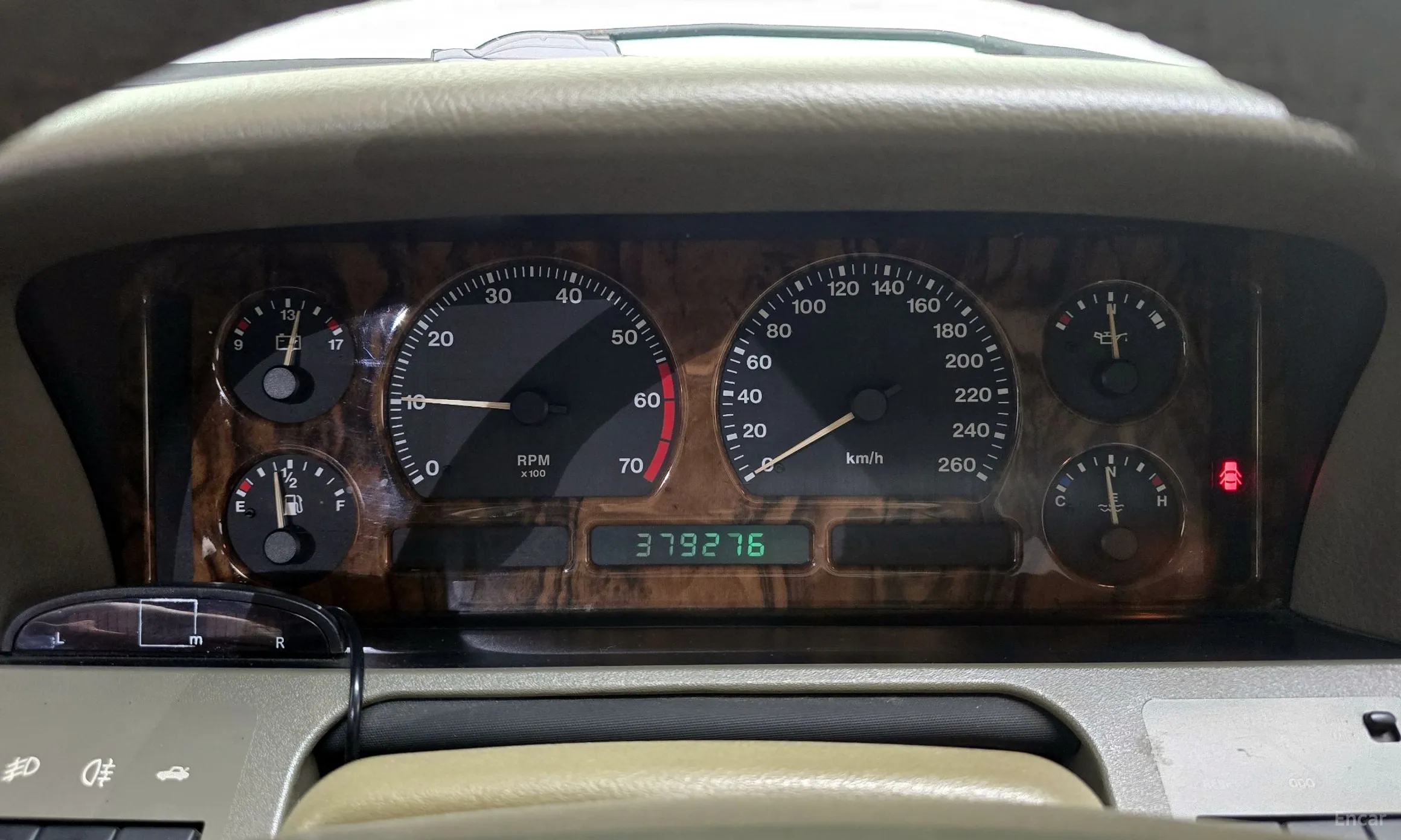 Jaguar XJ-6 превью 8
