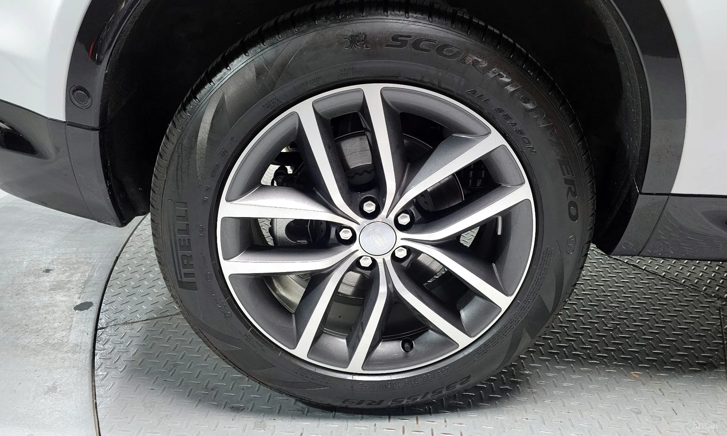 Land Rover Discovery Sports превью 5