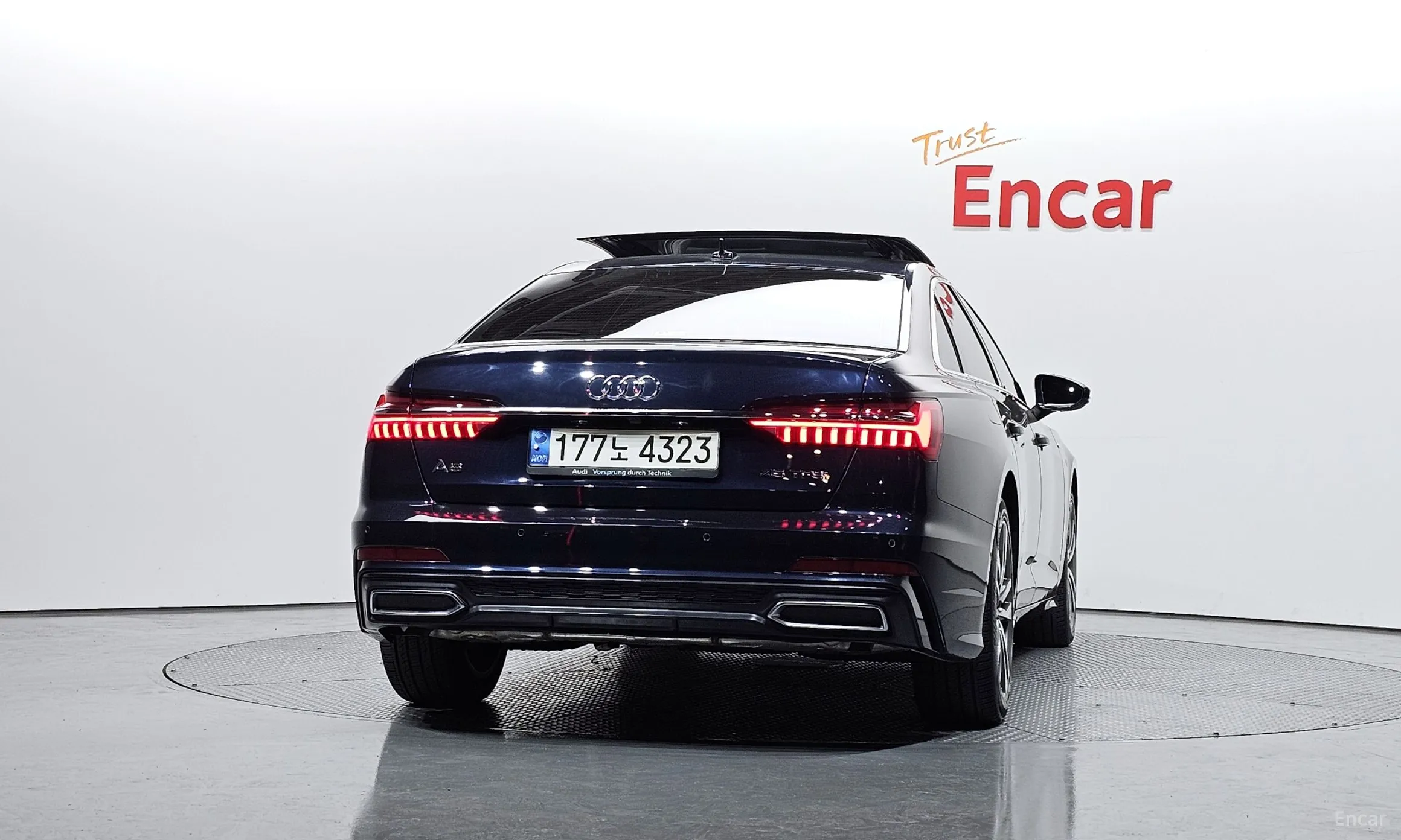 Audi A6 (C8) превью 4