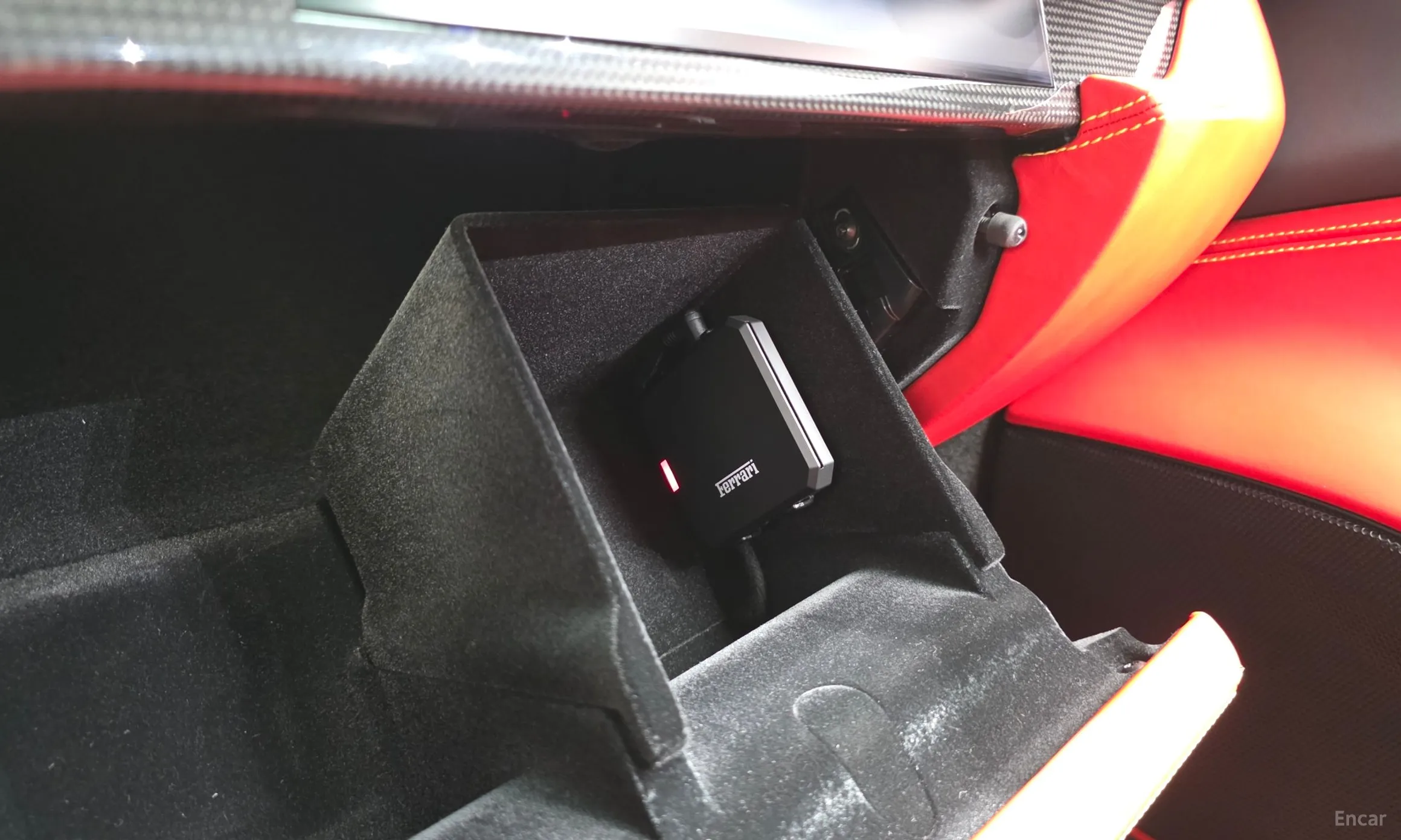 Ferrari F8 Tributo превью 18
