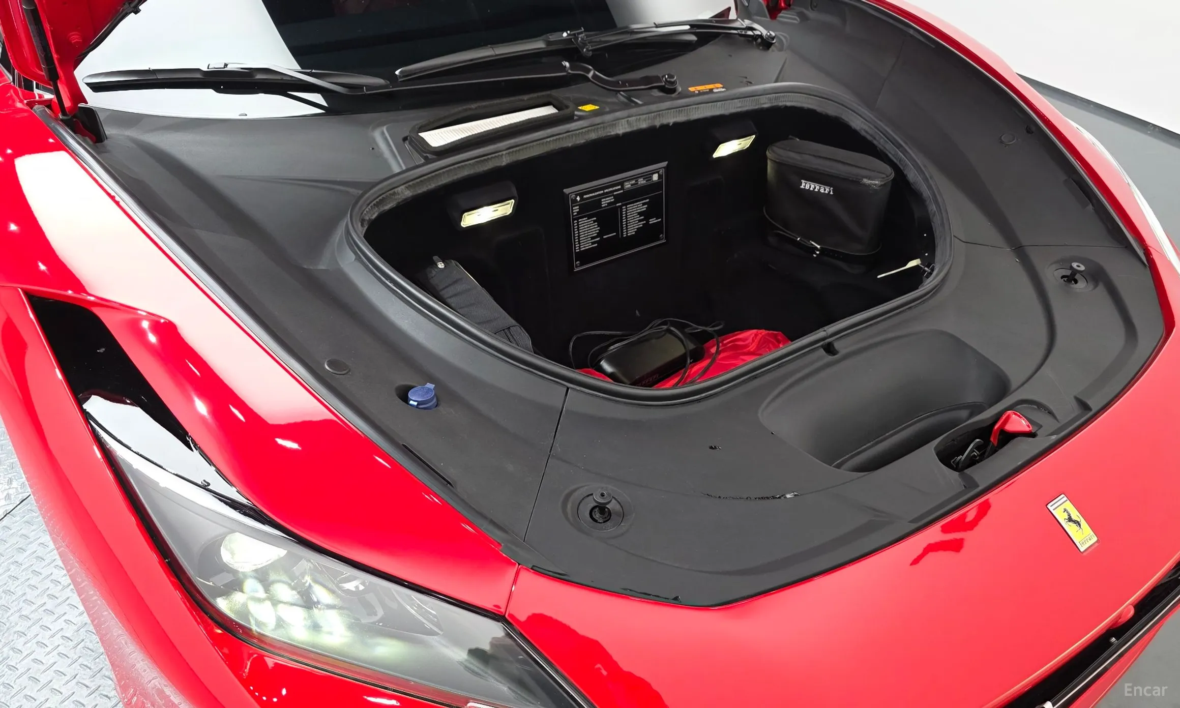 Ferrari F8 Tributo превью 20