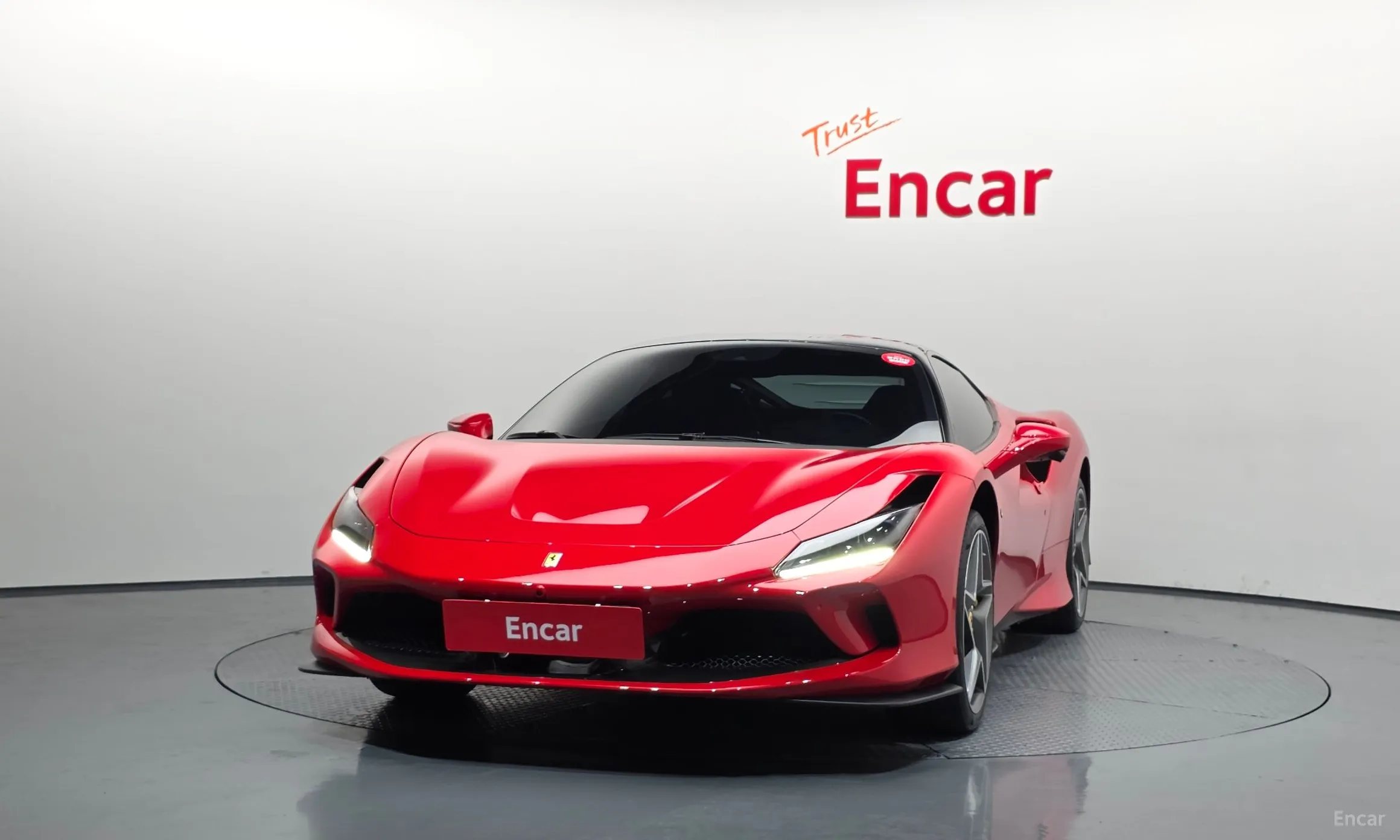 Ferrari F8 Tributo превью 3