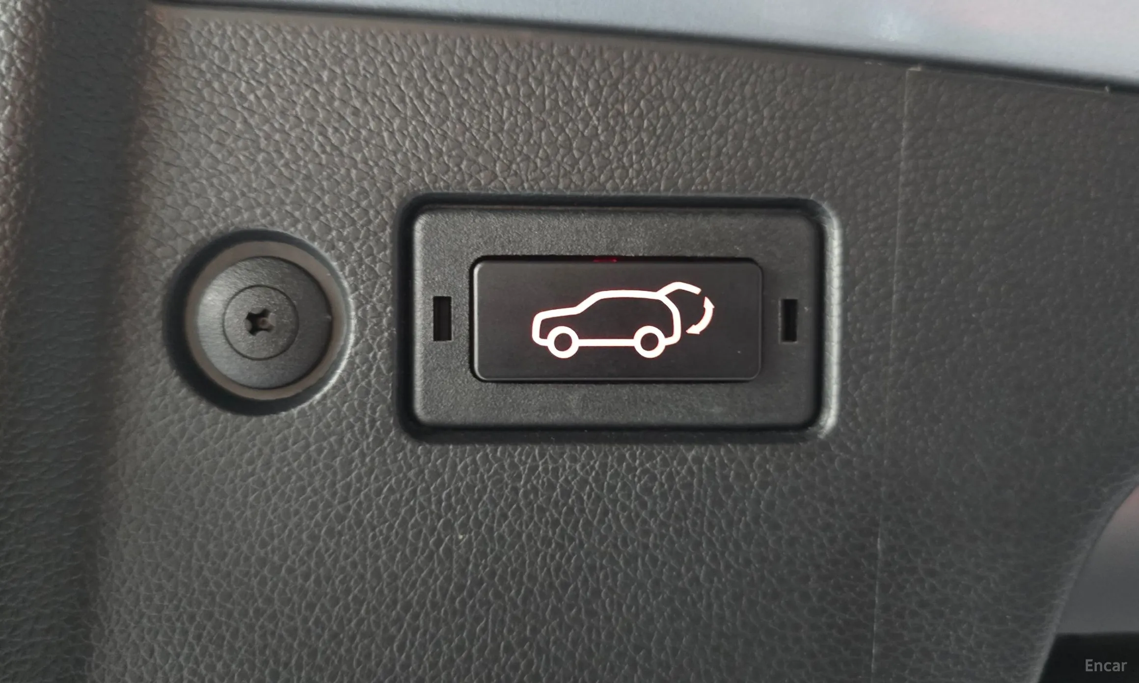 KG Mobility (SsangYong) Torres превью 20