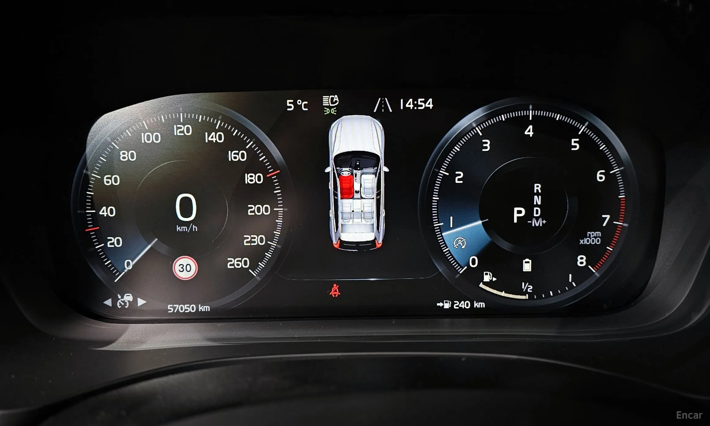 Volvo XC60 Gen 2 превью 8