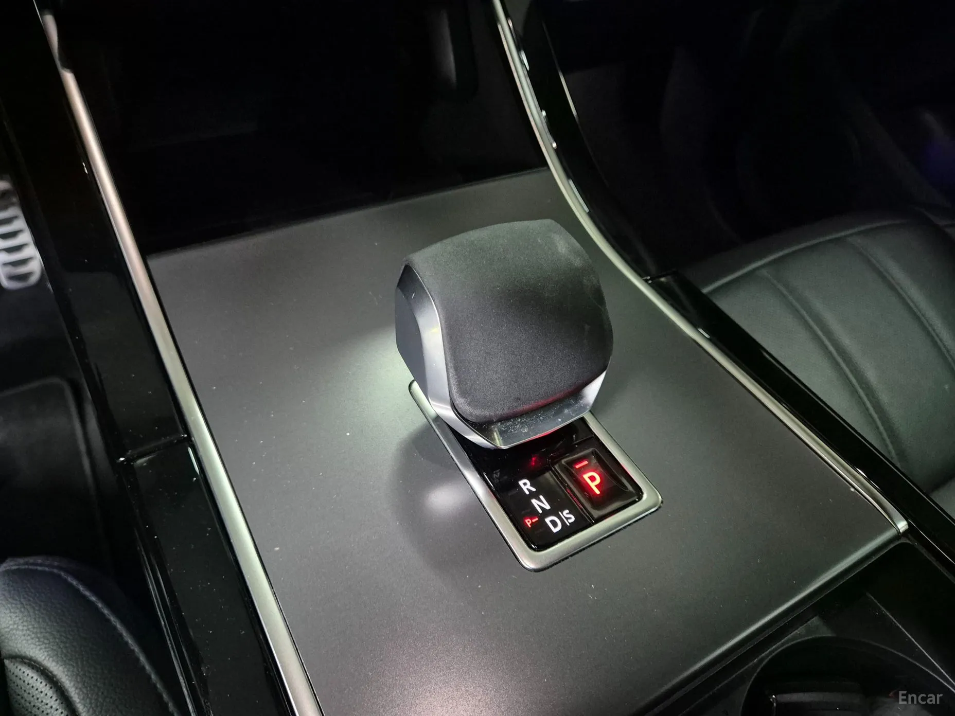Land Rover Range Rover Evoque 2nd Generation превью 12