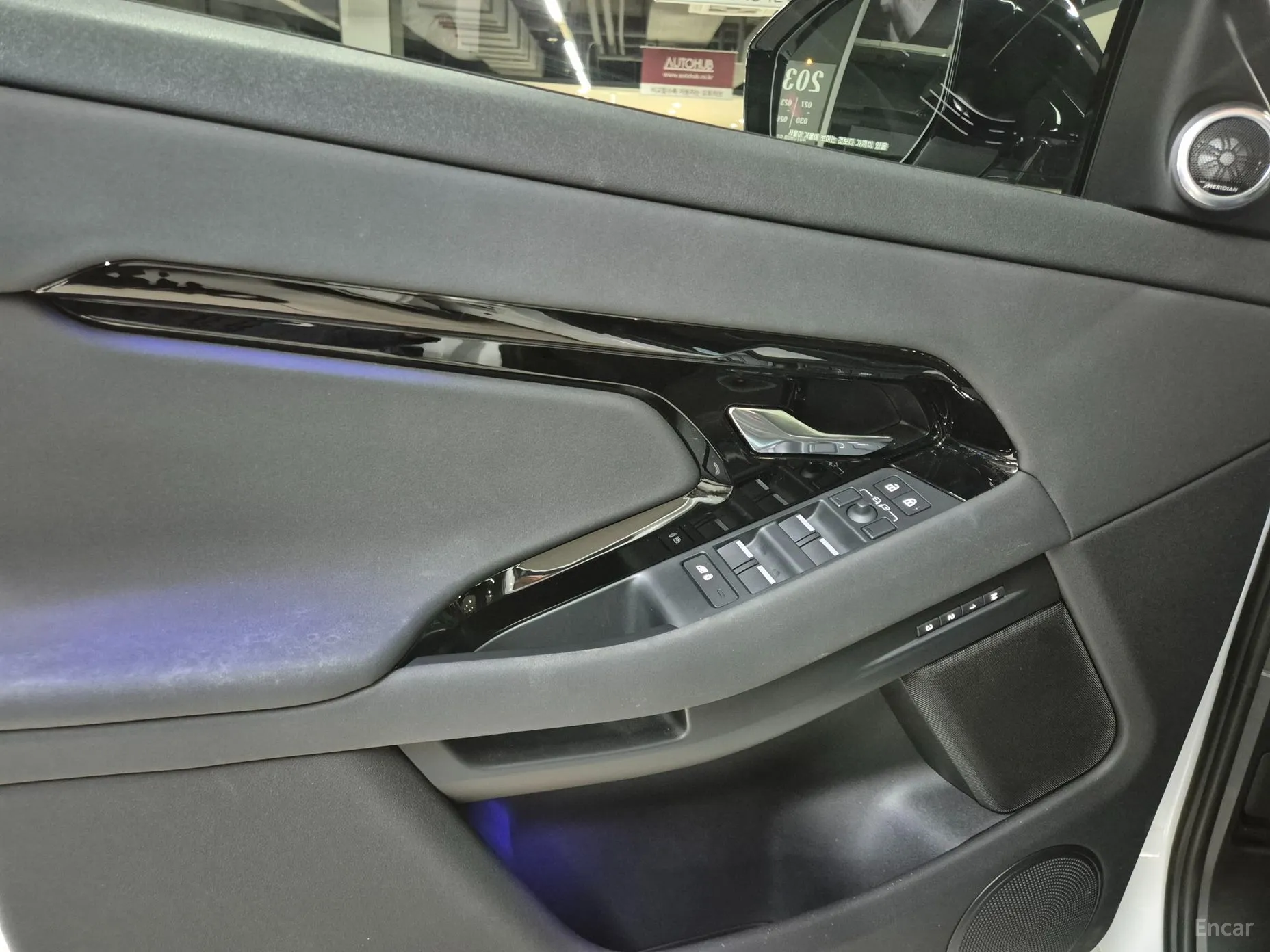 Land Rover Range Rover Evoque 2nd Generation превью 9