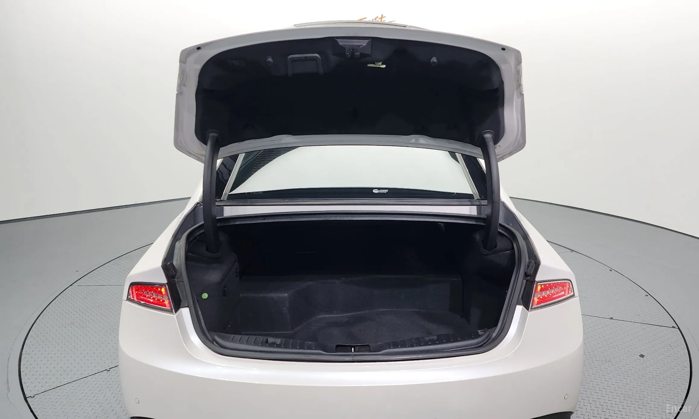 Lincoln New MKZ превью 20