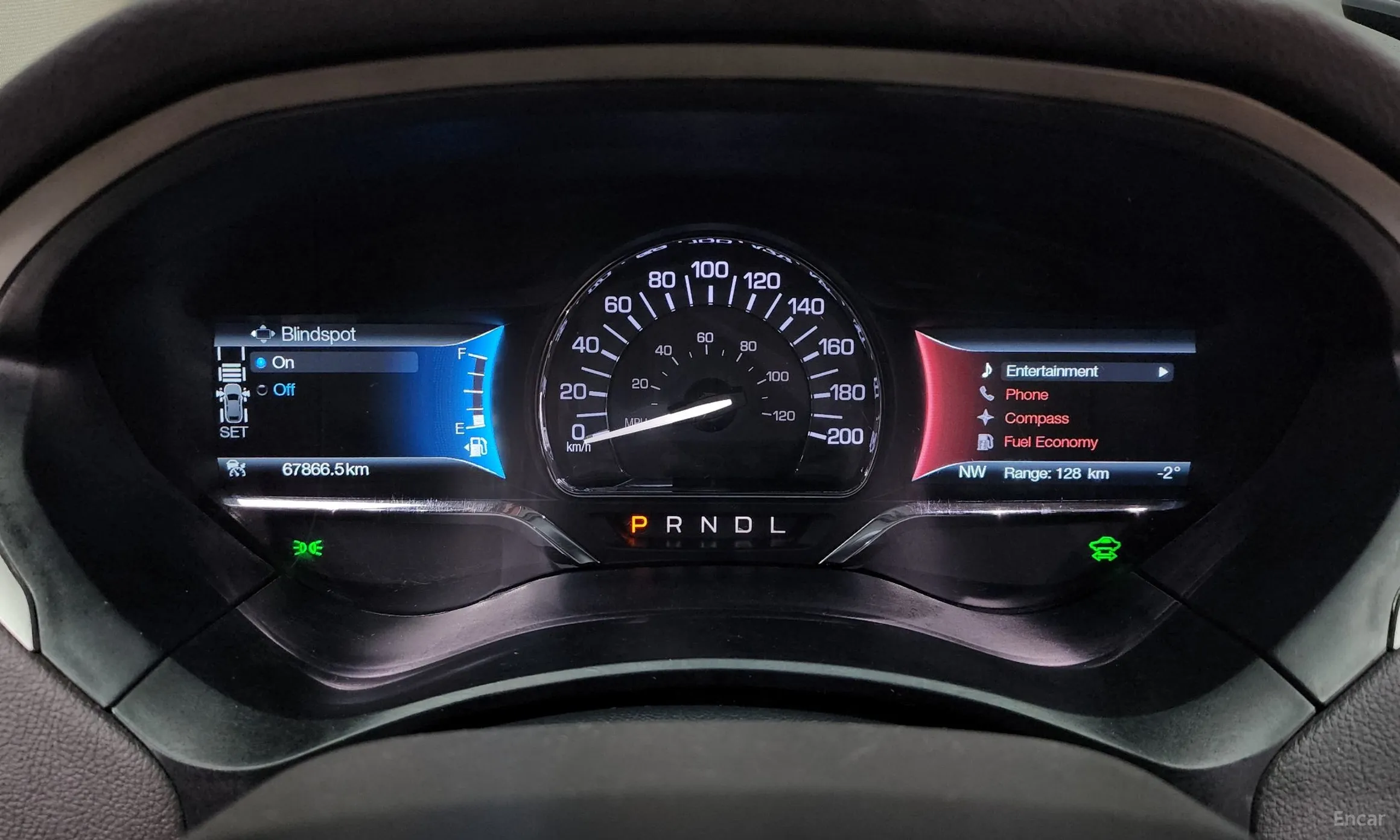 Lincoln New MKZ превью 8