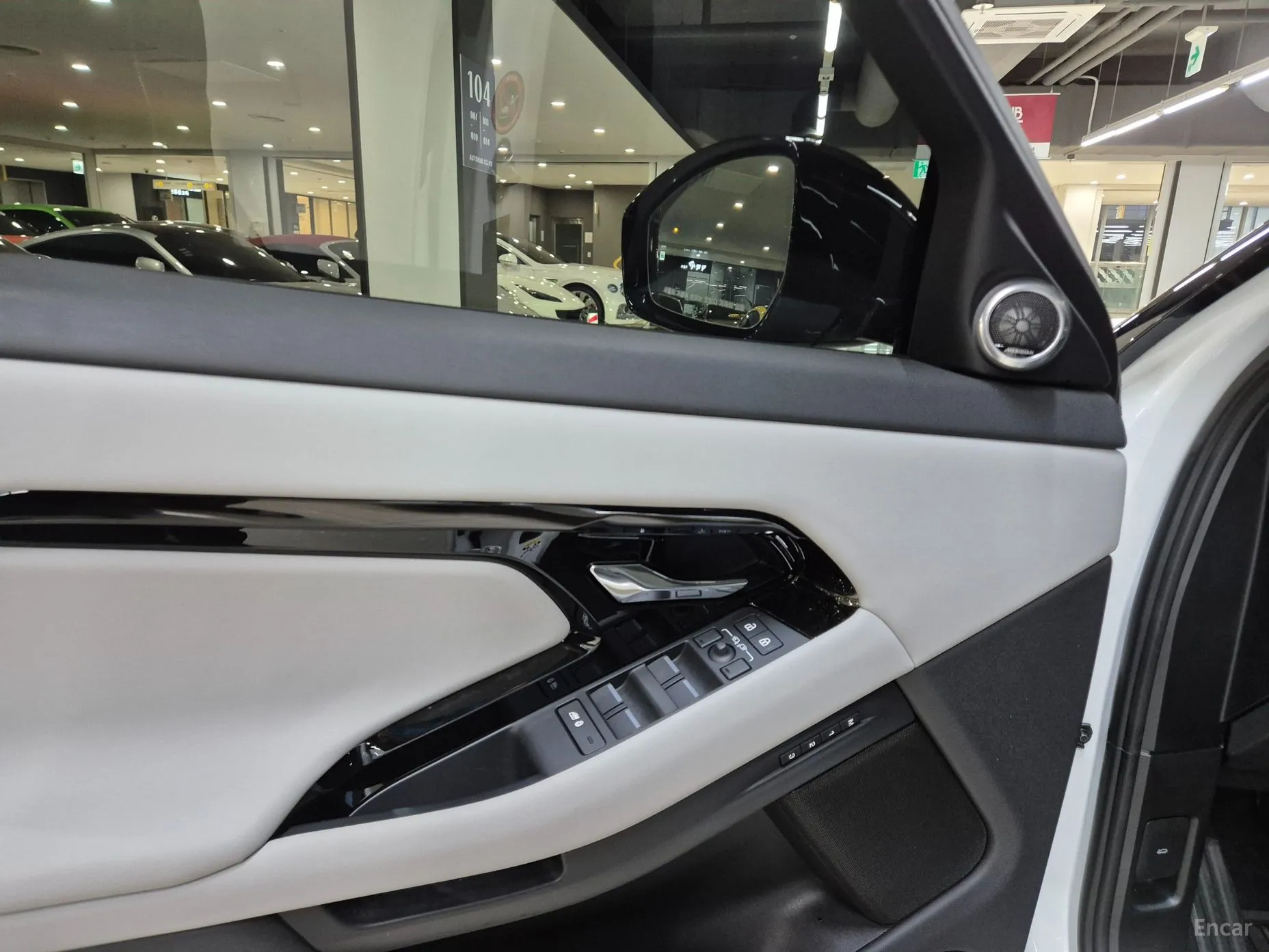 Land Rover Range Rover Evoque 2nd Generation превью 16