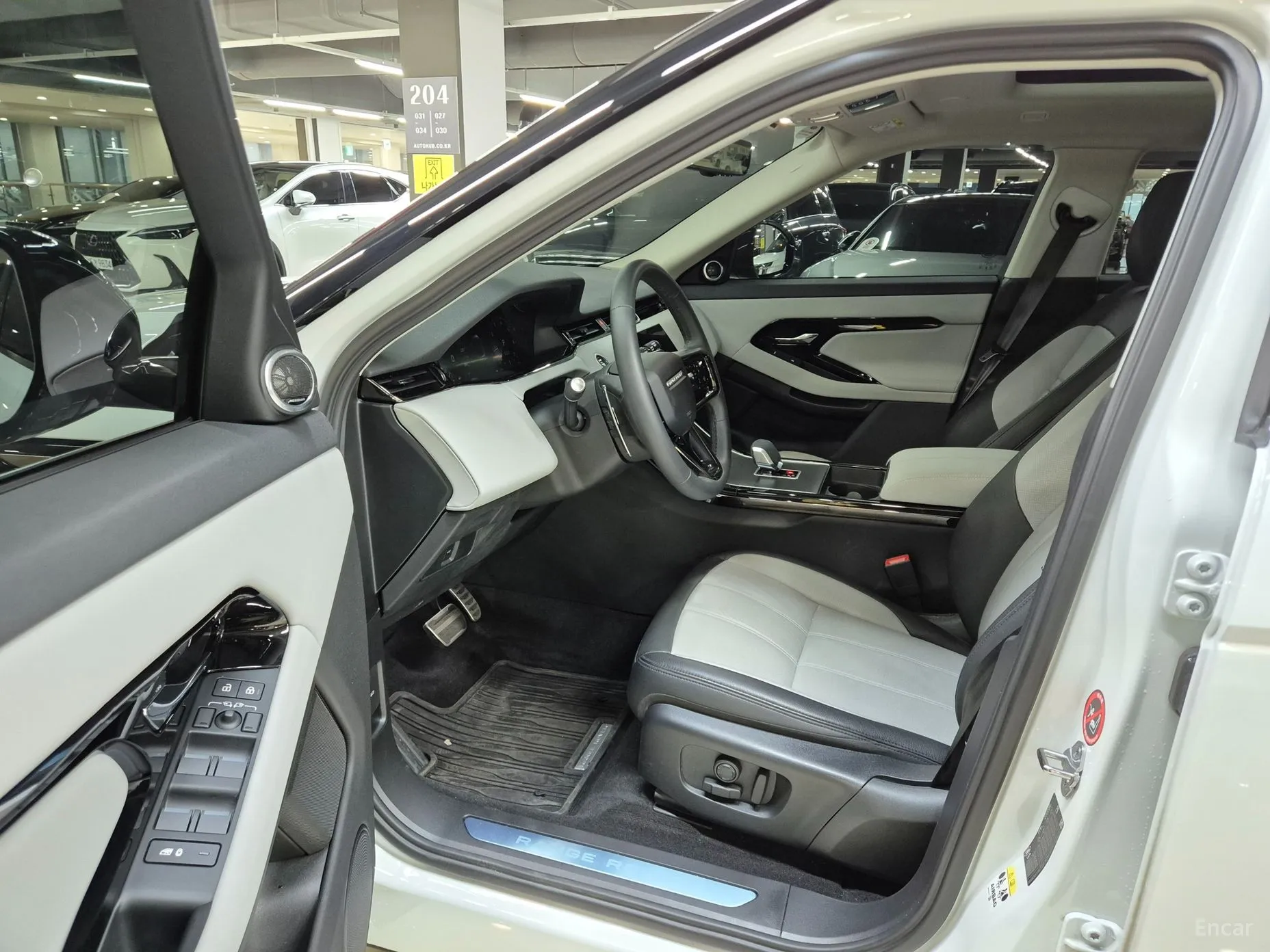 Land Rover Range Rover Evoque 2nd Generation превью 8