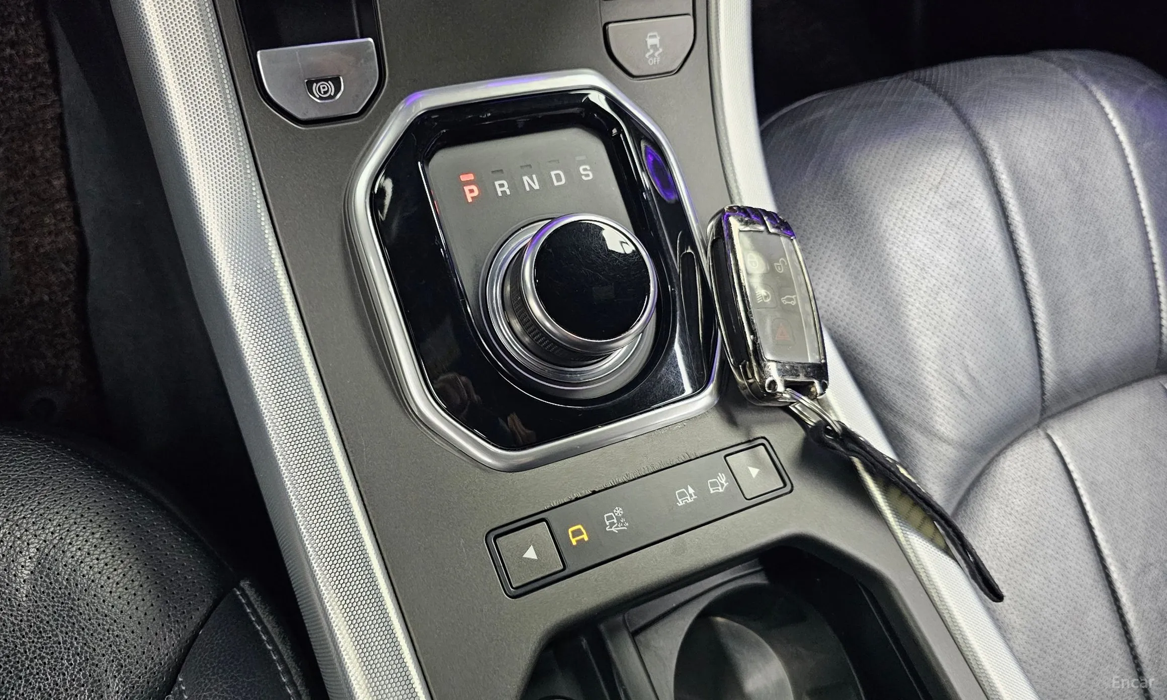 Land Rover Range Rover Evoque превью 9