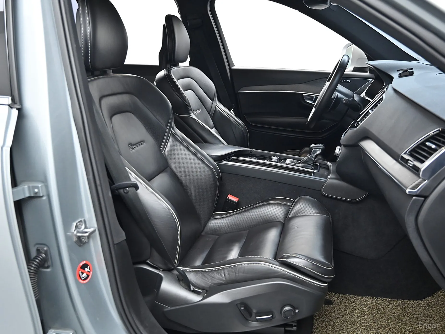 Volvo XC90 Gen 2 превью 16