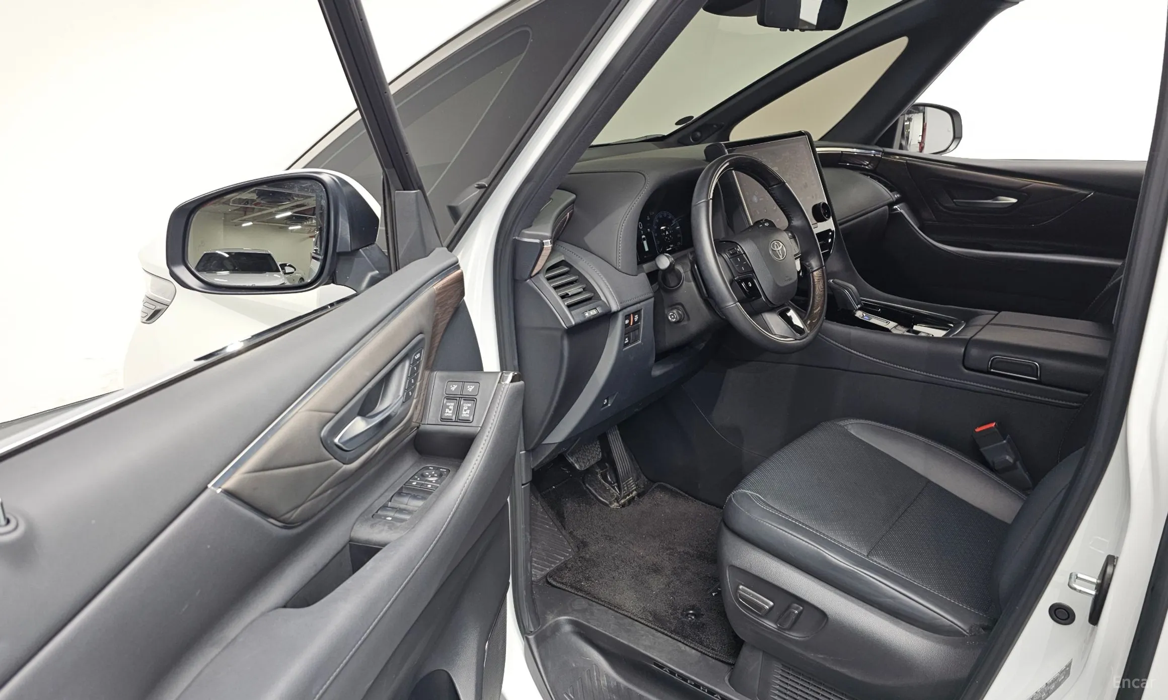 Toyota Alphard 4th Generation превью 11