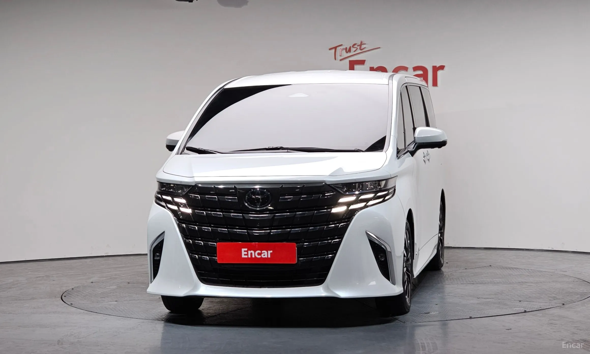Toyota Alphard 4th Generation превью 3