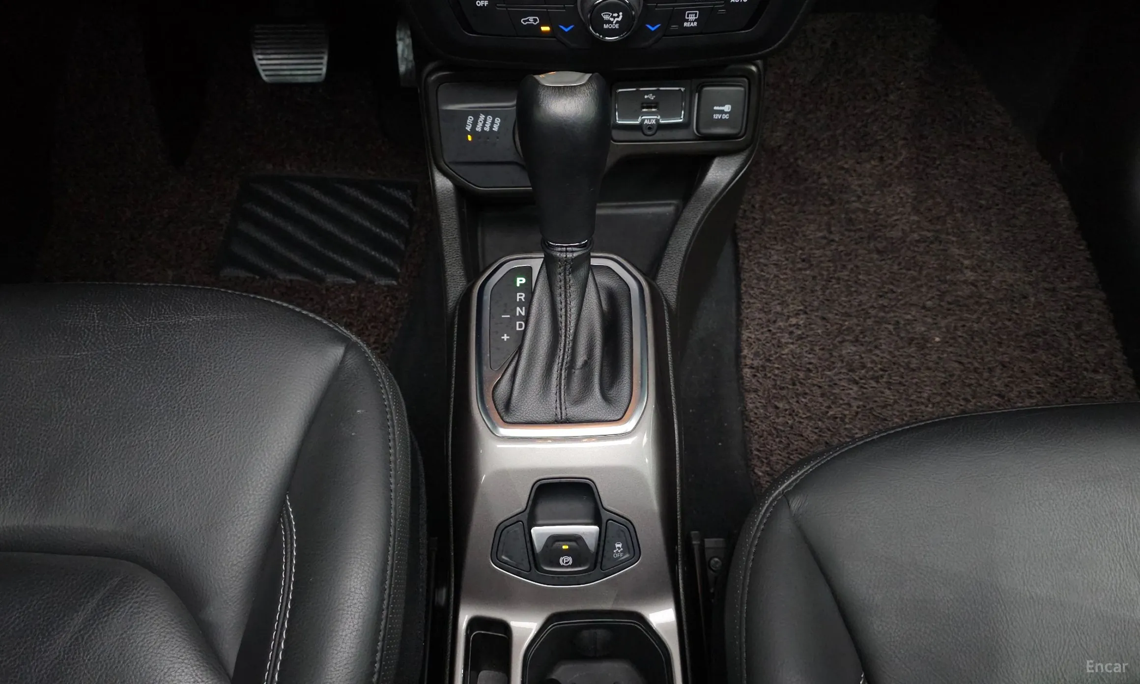 Jeep Renegade превью 9
