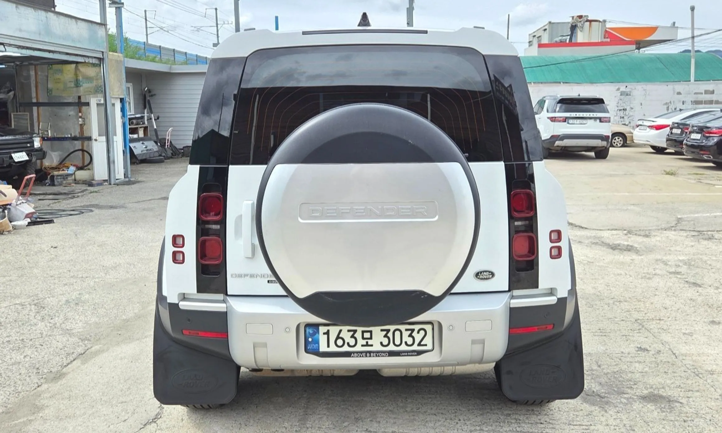 Land Rover Defender (L663) превью 4
