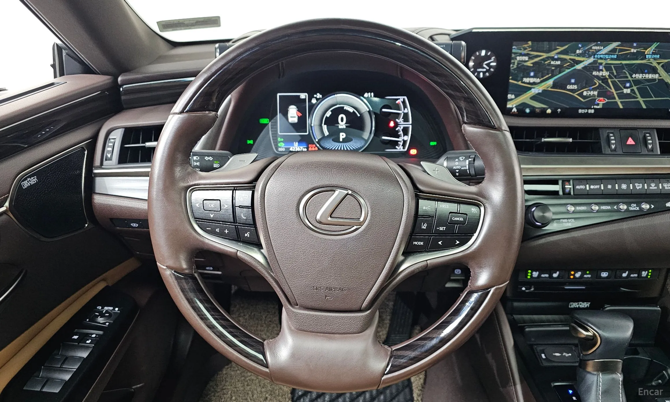 Lexus ES300h 7th Generation превью 13