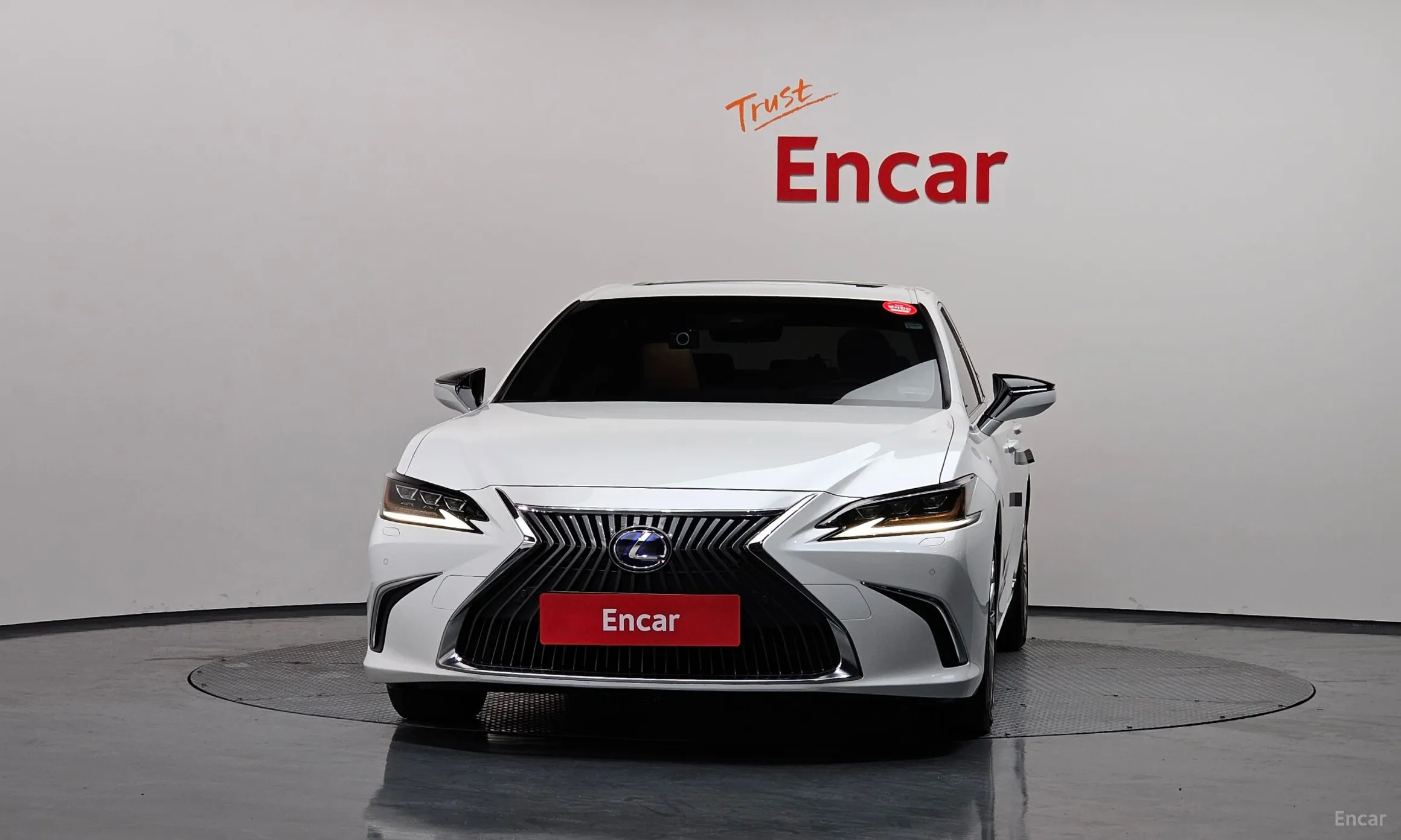 Lexus ES300h 7th Generation превью 3