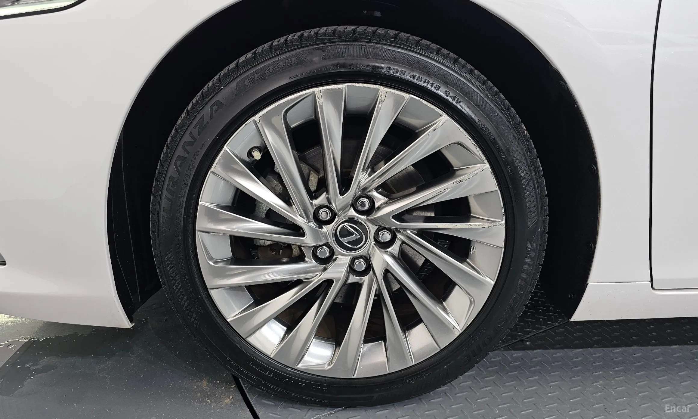 Lexus ES300h 7th Generation превью 5