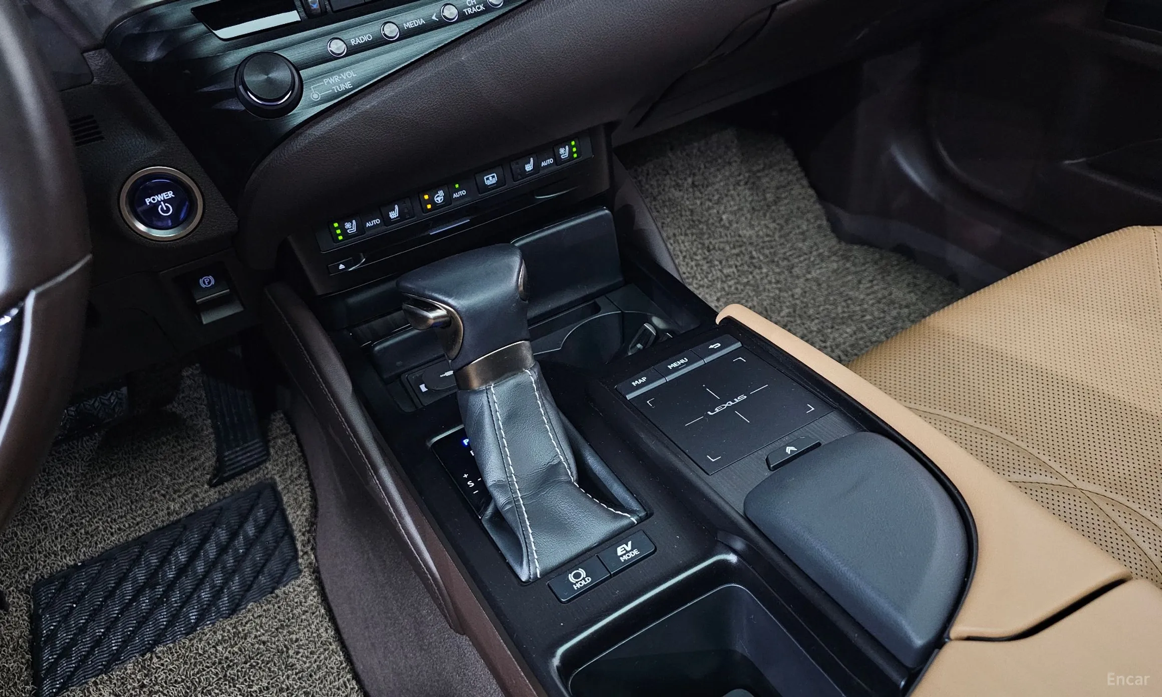 Lexus ES300h 7th Generation превью 9