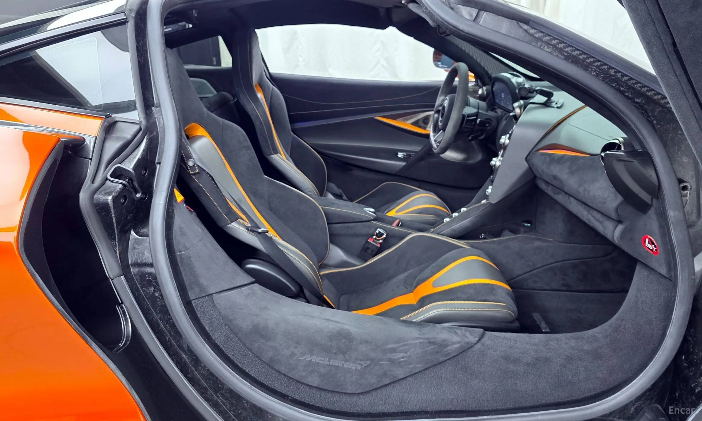 McLaren 720S превью 11