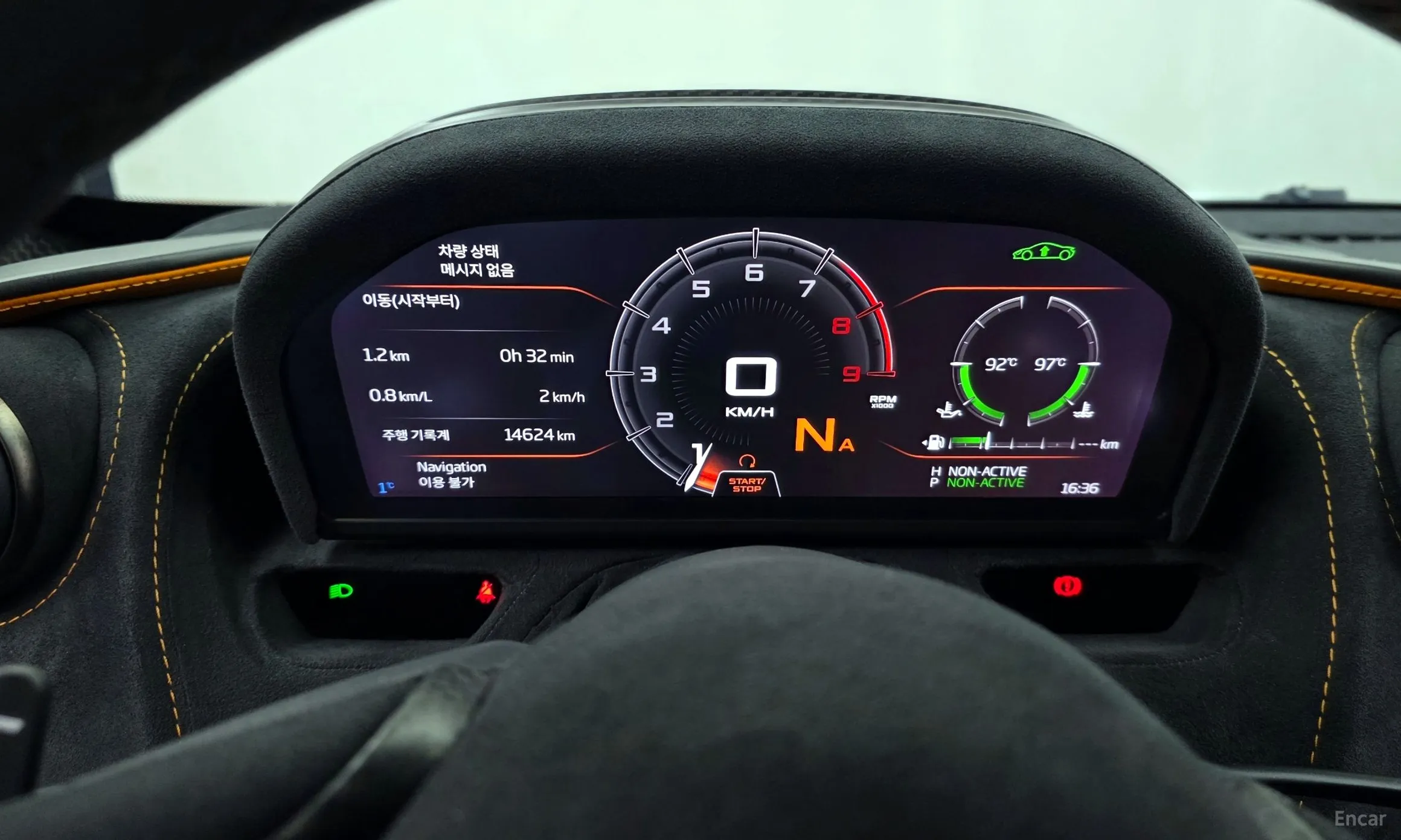 McLaren 720S превью 8