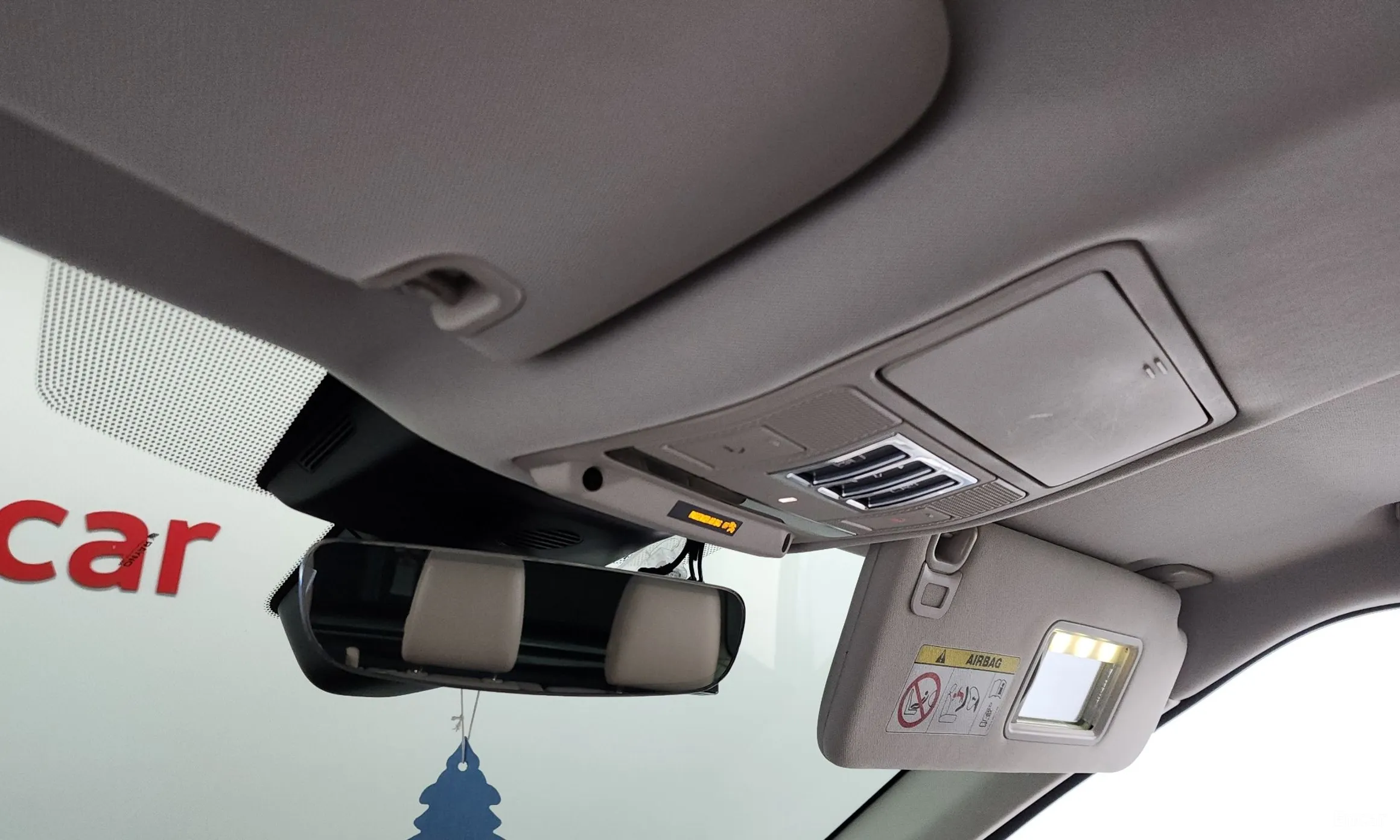 Land Rover Discovery 5 превью 17