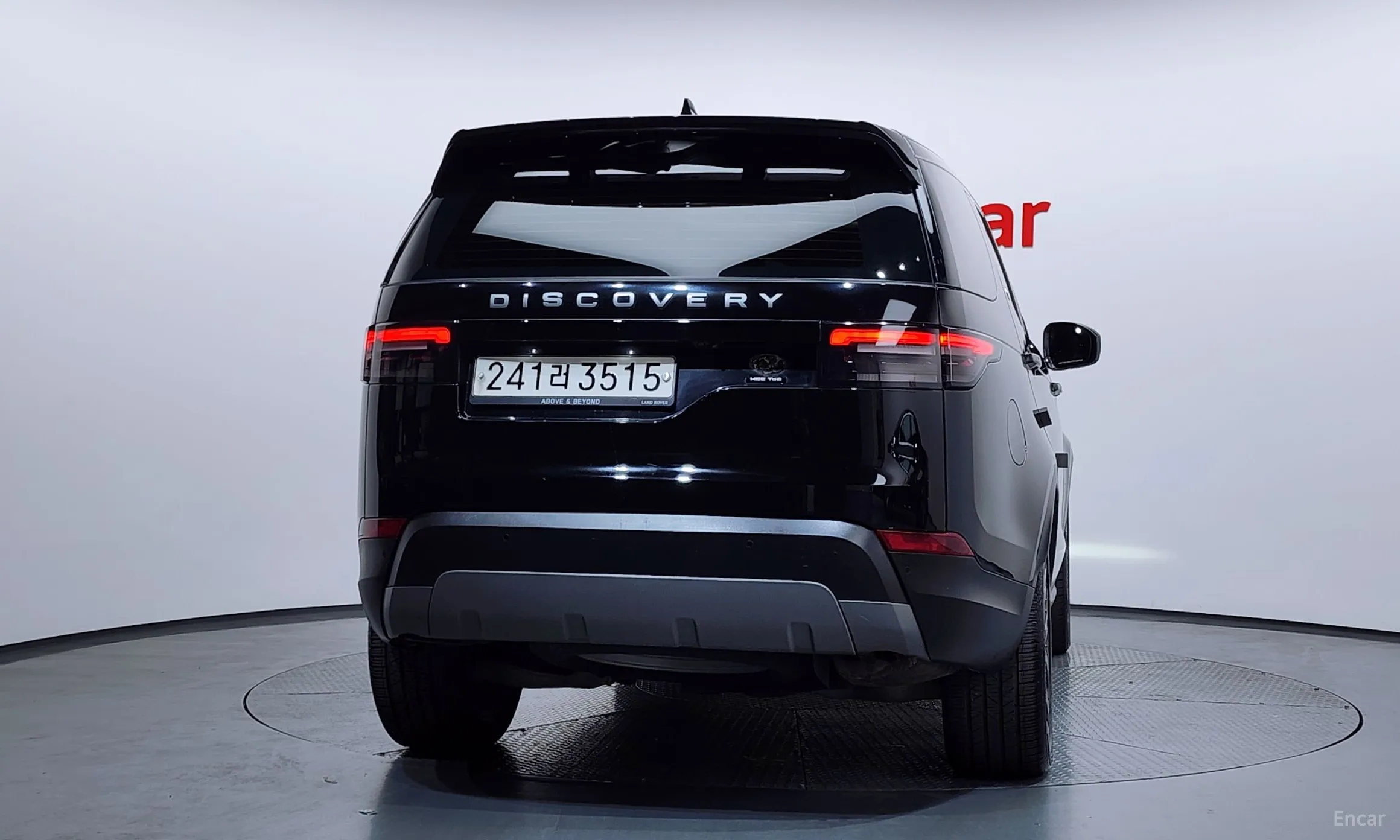 Land Rover Discovery 5 превью 4