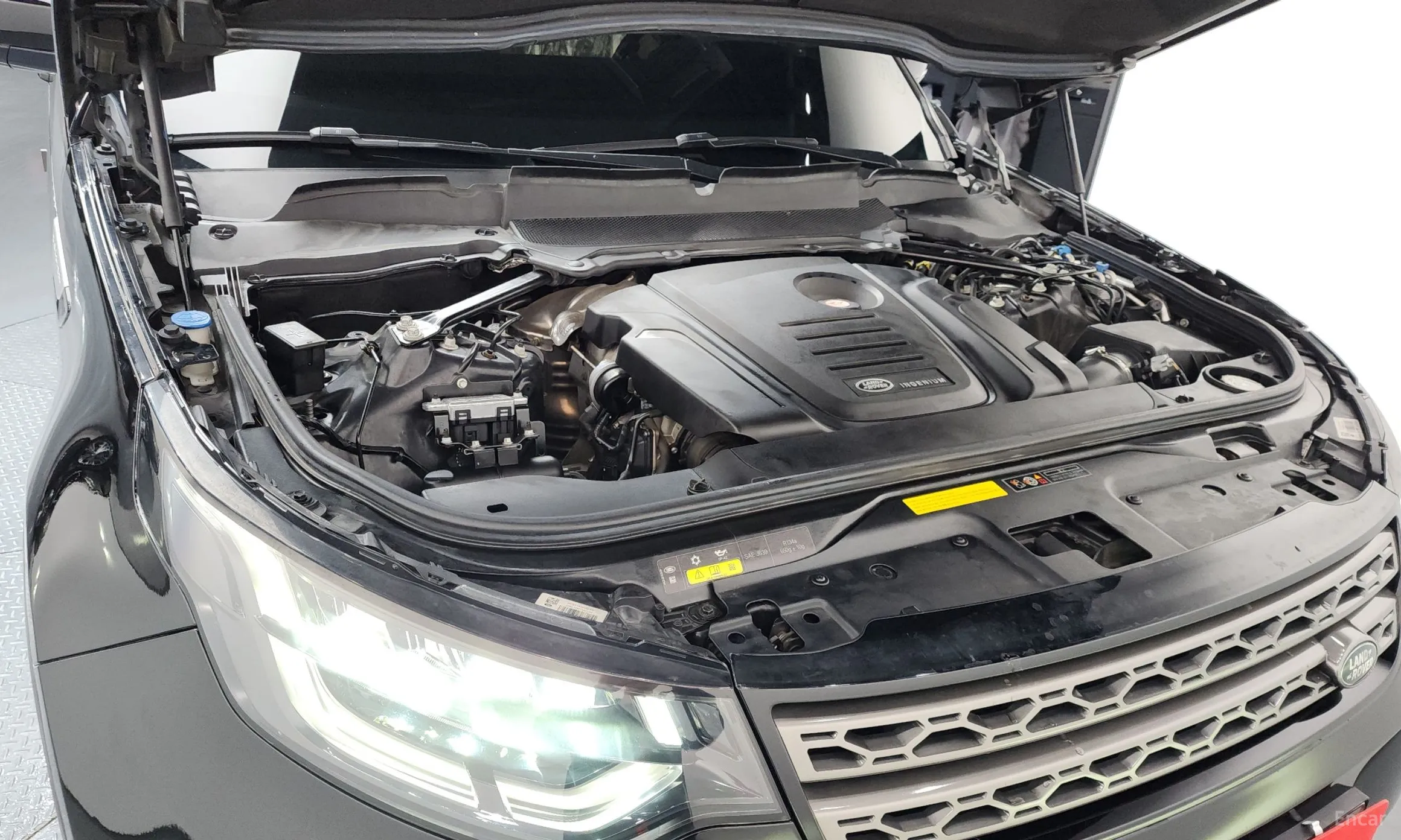 Land Rover Discovery 5 превью 6