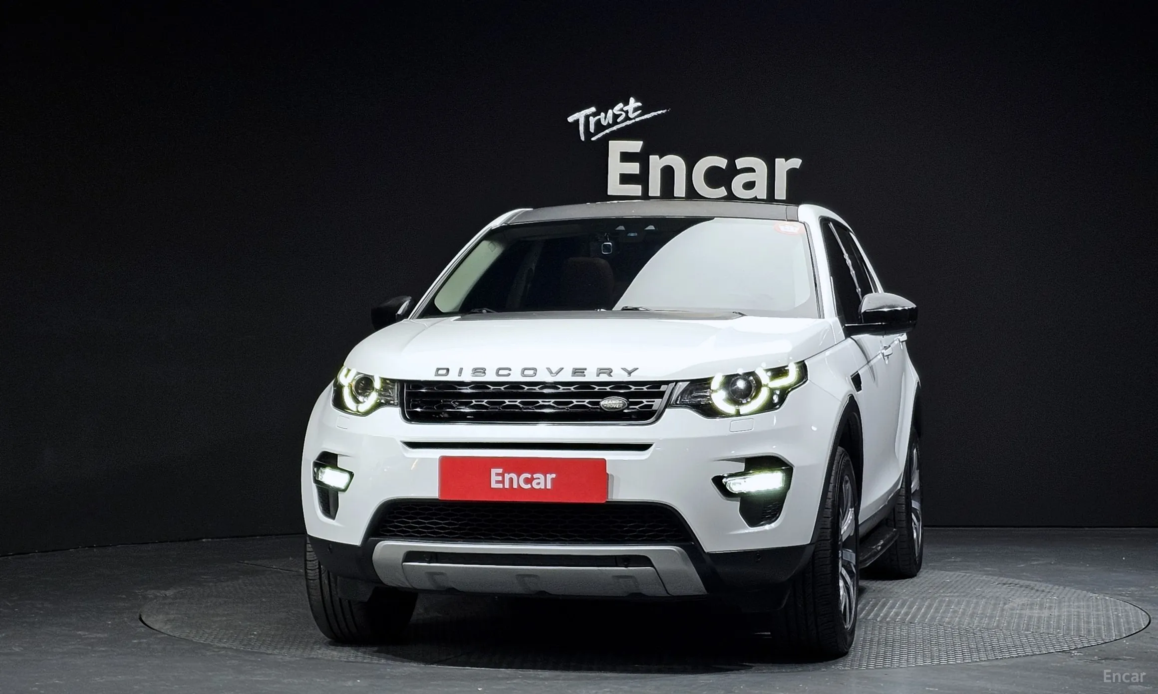 Land Rover Discovery Sports превью 3