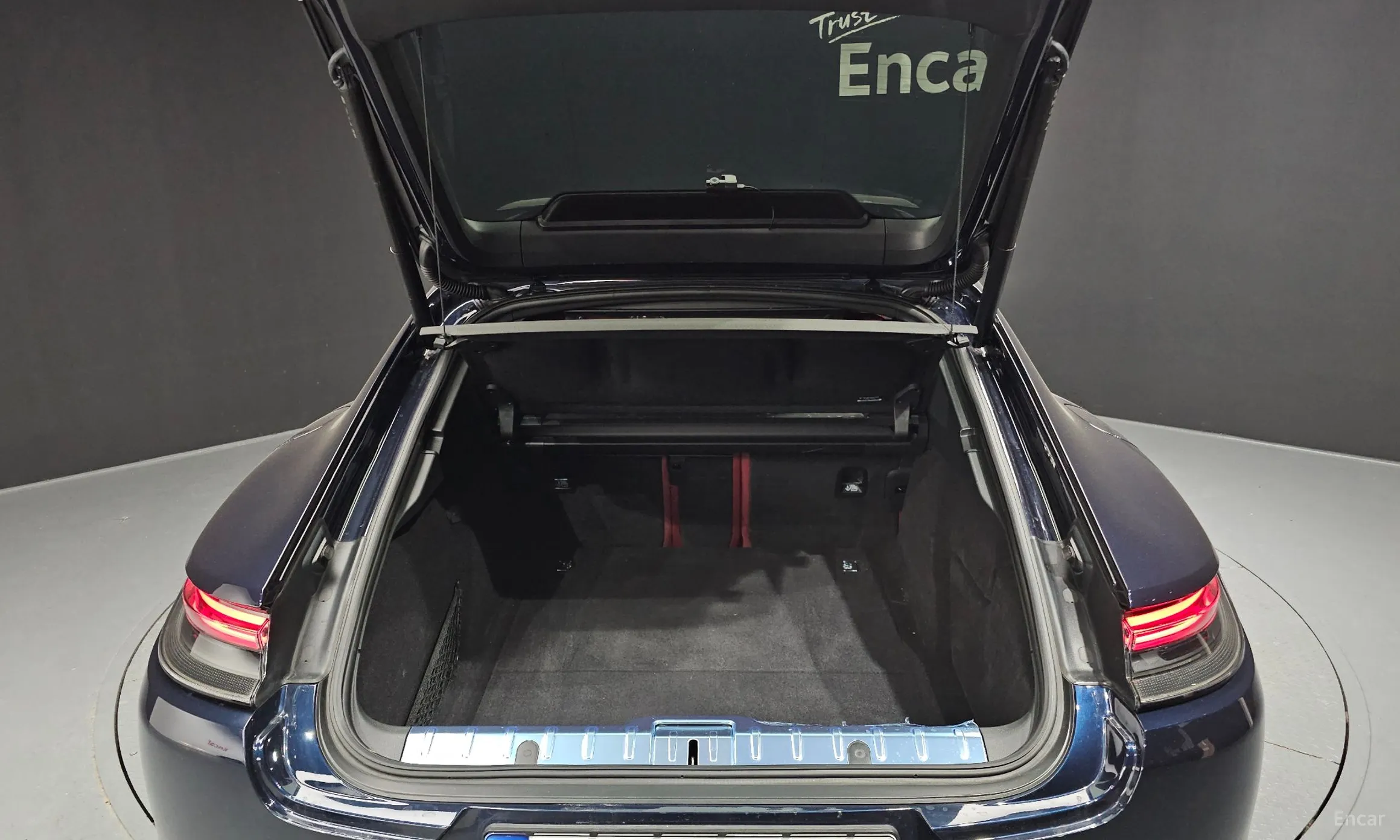 Porsche Panamera (971) превью 20
