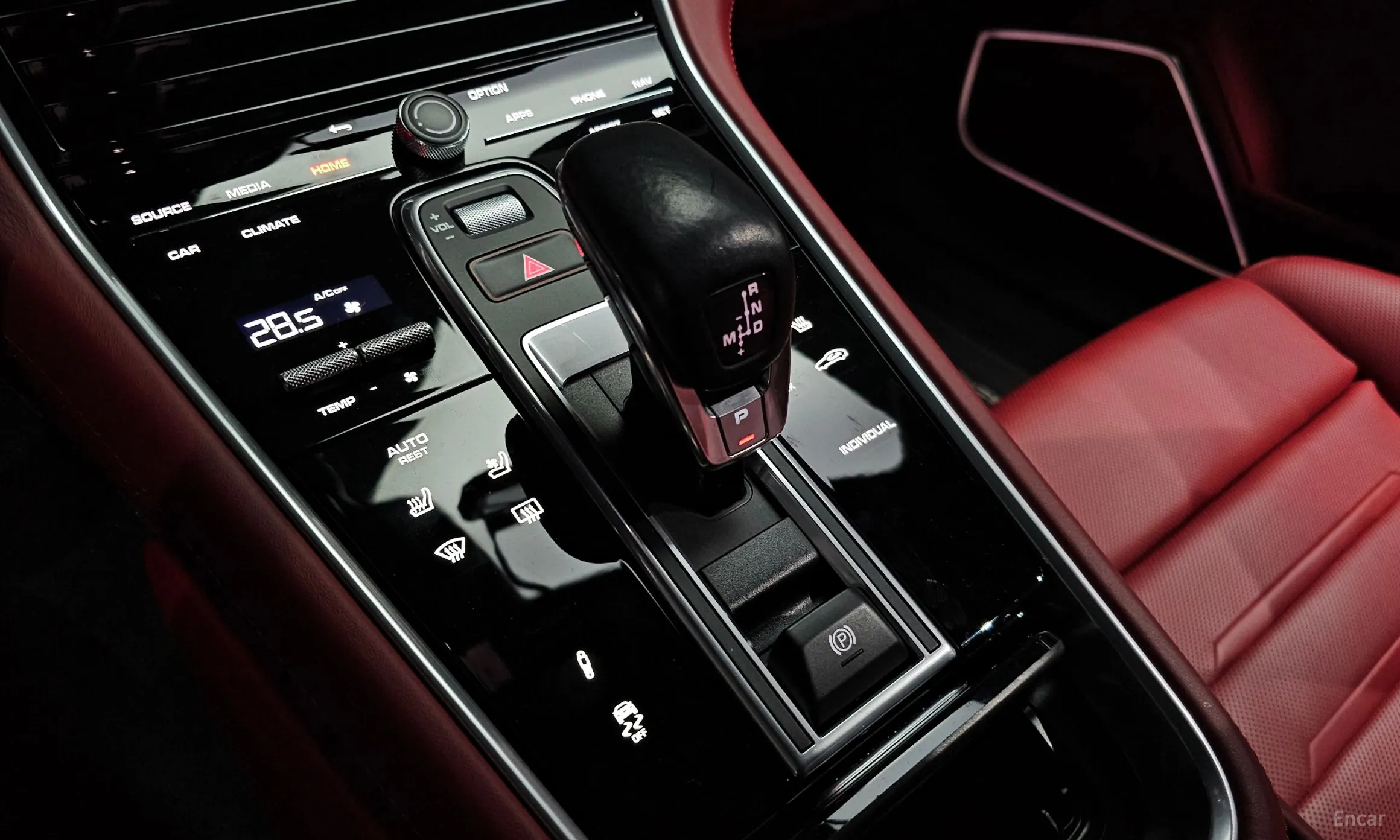 Porsche Panamera (971) превью 9