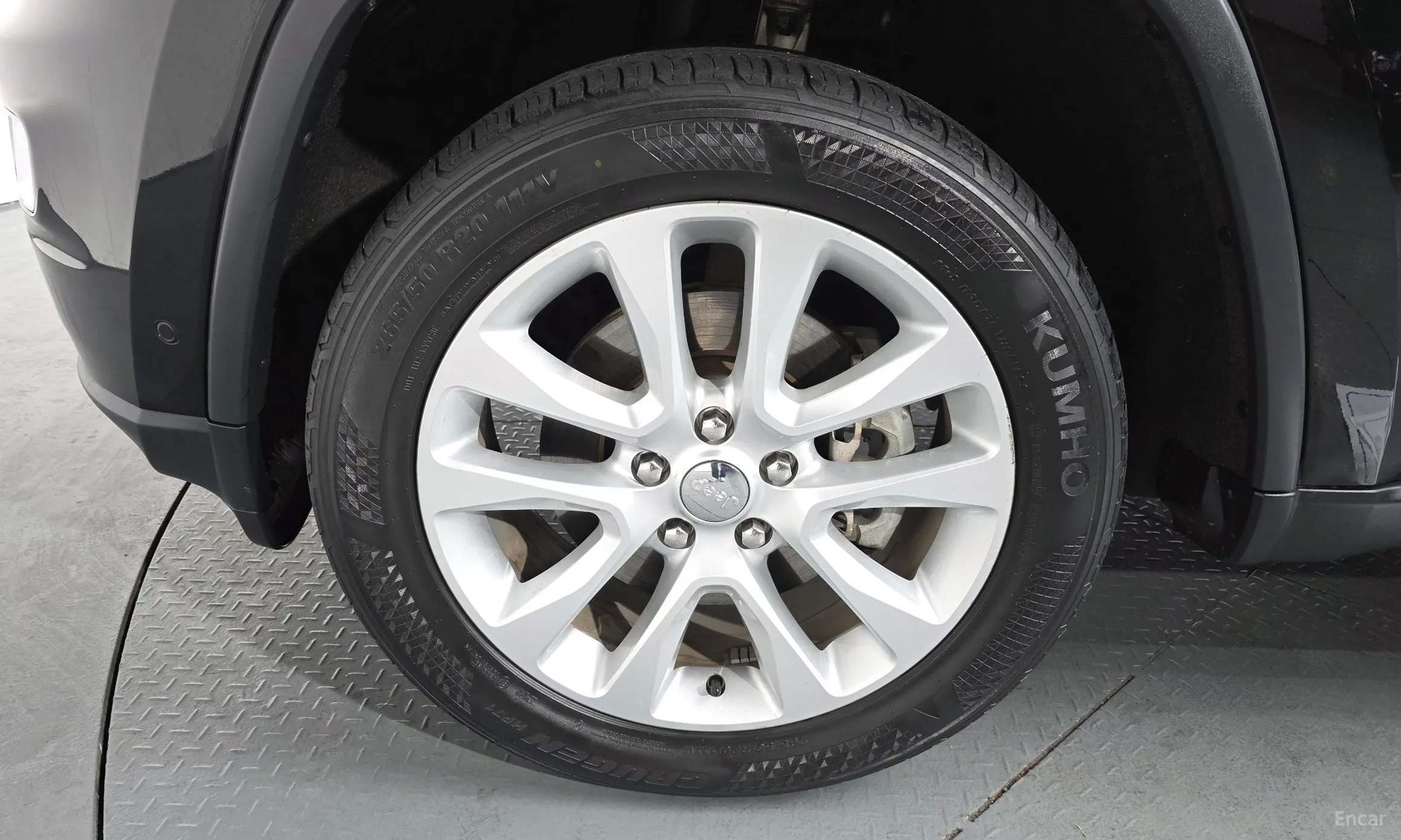 Jeep Grand Cherokee превью 5