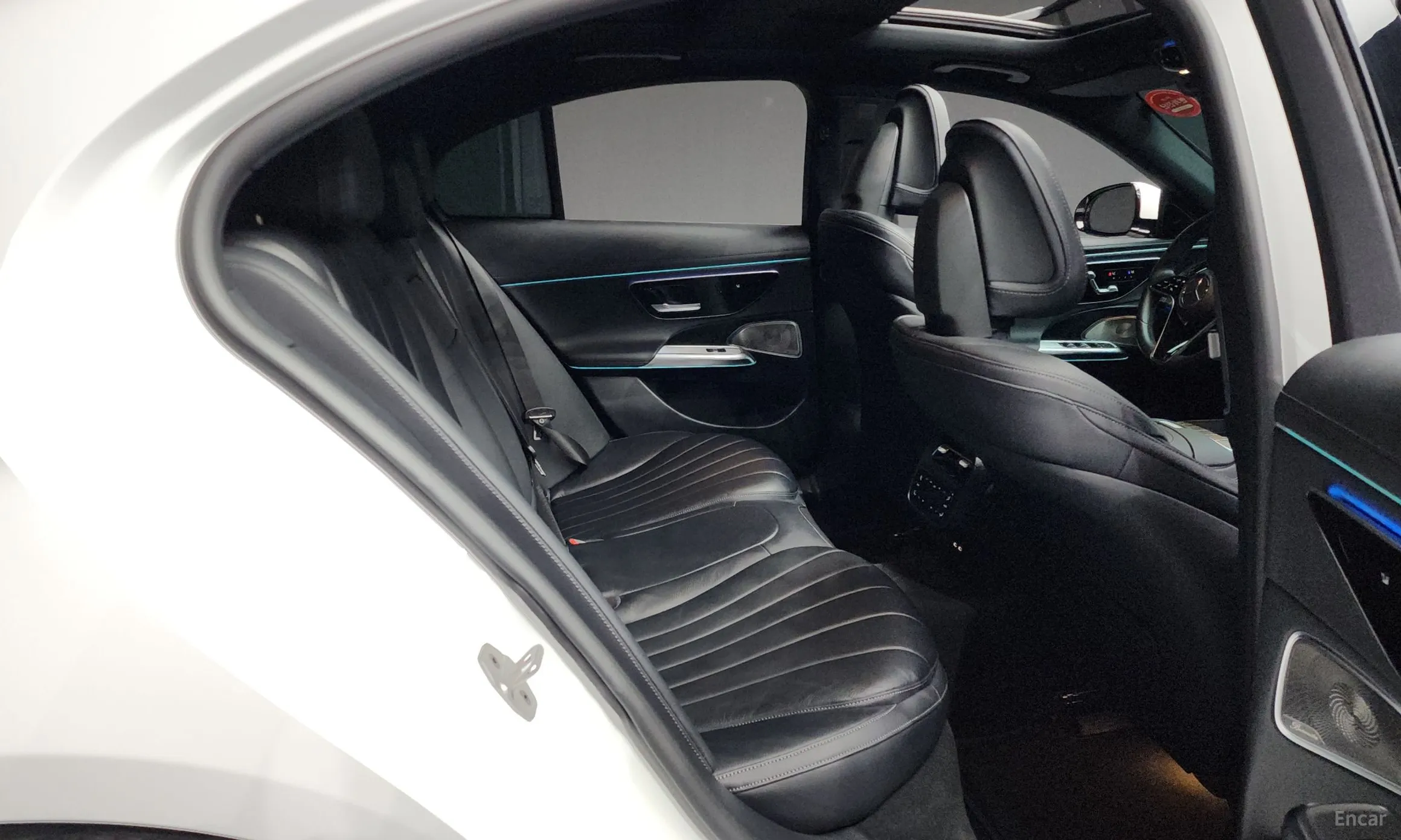 Mercedes Benz E-Class W214 превью 12
